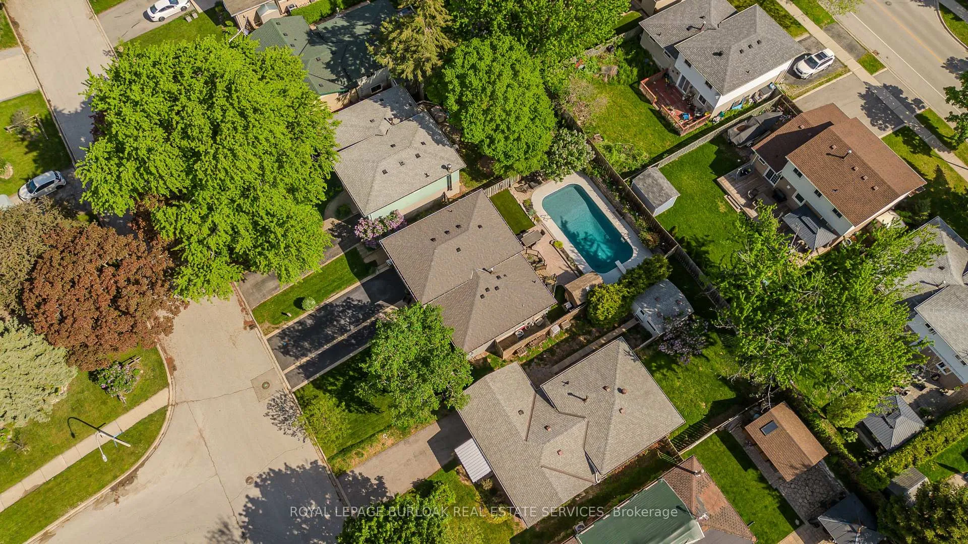 Photo 33 of 1487 Rusholme Crescent, Burlington, Palmer — HOMEH