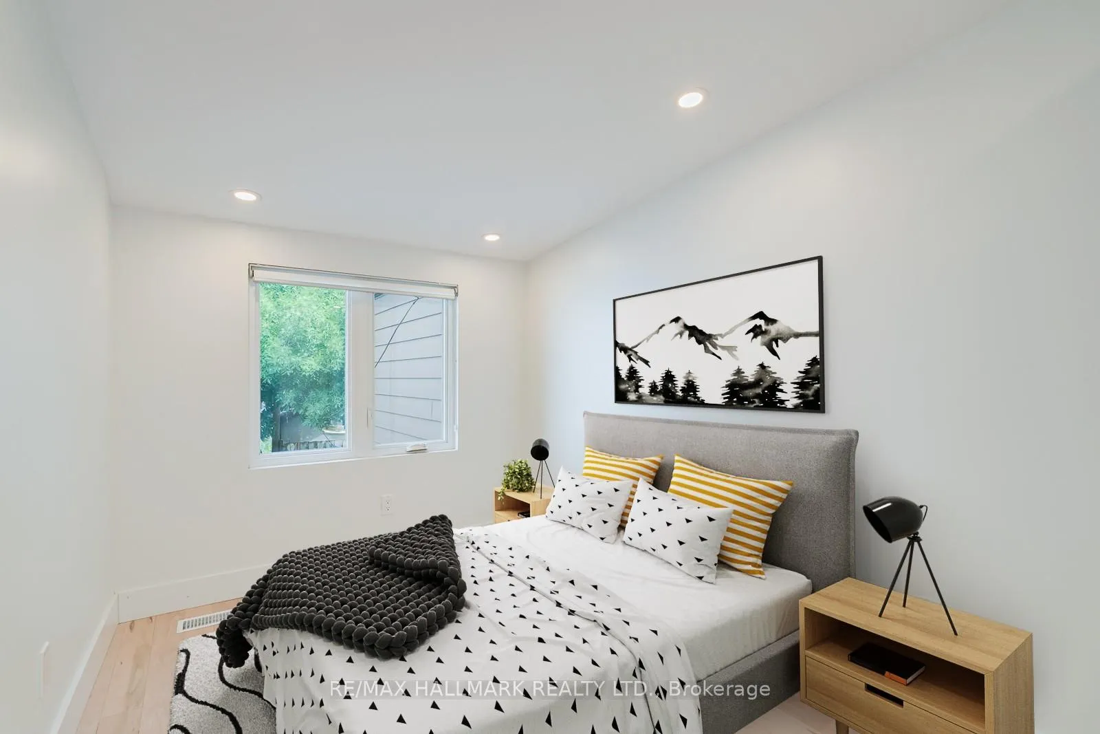 Photo 19 of 37 Craven Road, Toronto, Greenwood-Coxwell — HOMEH