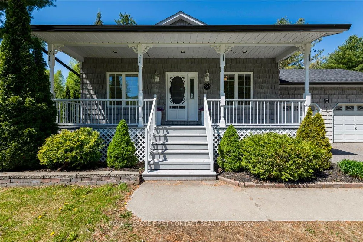 Photo 2 of 6 Martyn Drive, Wasaga Beach — HOMEH