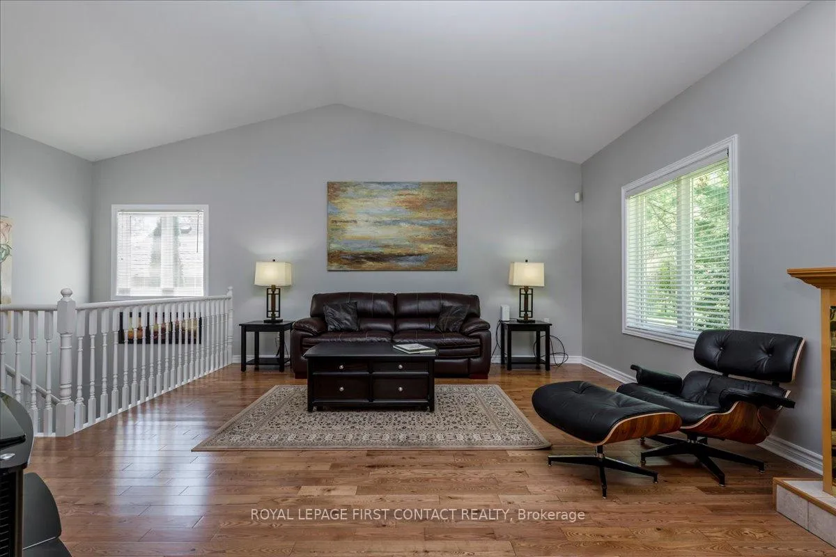 Photo 12 of 6 Martyn Drive, Wasaga Beach — HOMEH