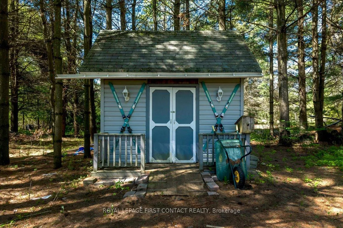 Photo 31 of 6 Martyn Drive, Wasaga Beach — HOMEH