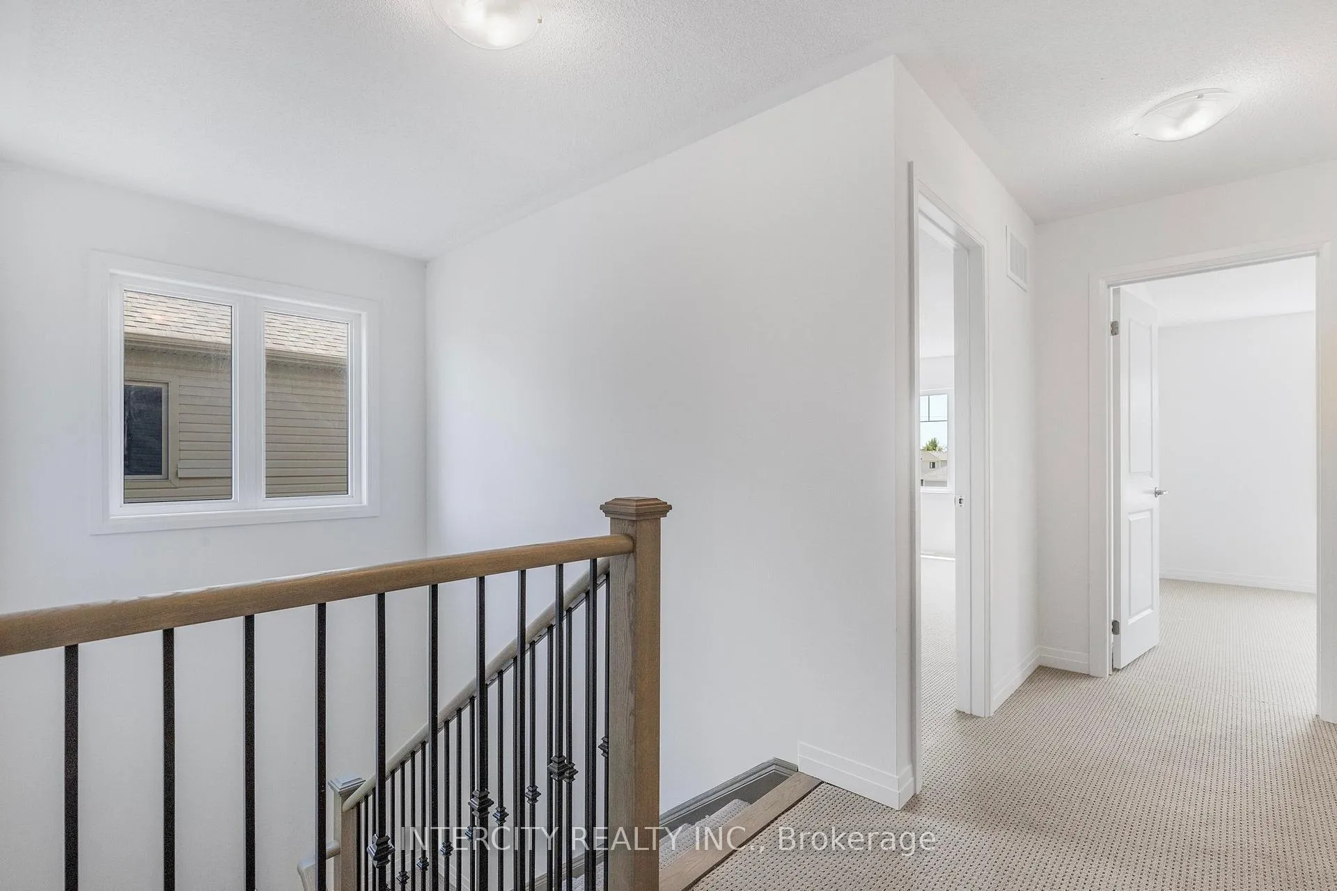 Photo 20 of 327 Quebec Street, Clearview, Stayner — HOMEH