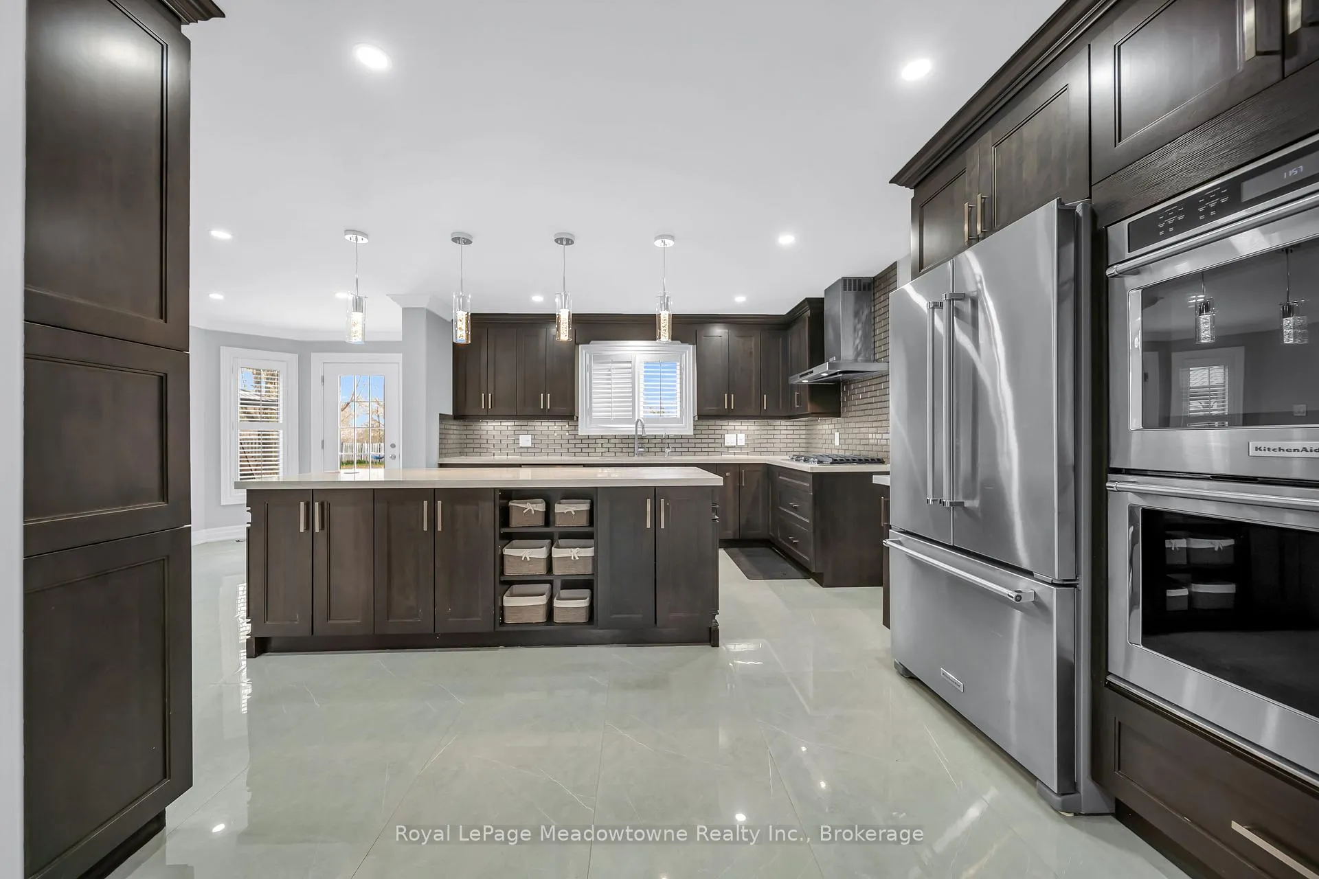Photo 9 of 170 Crawford Crescent, Milton, Campbellville — HOMEH