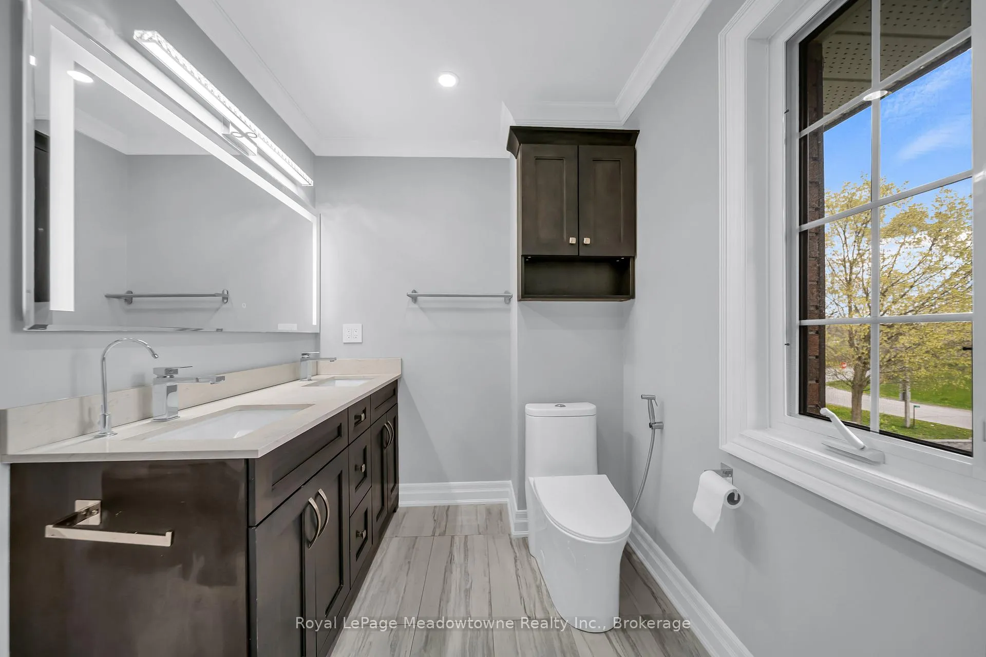Photo 17 of 170 Crawford Crescent, Milton, Campbellville — HOMEH