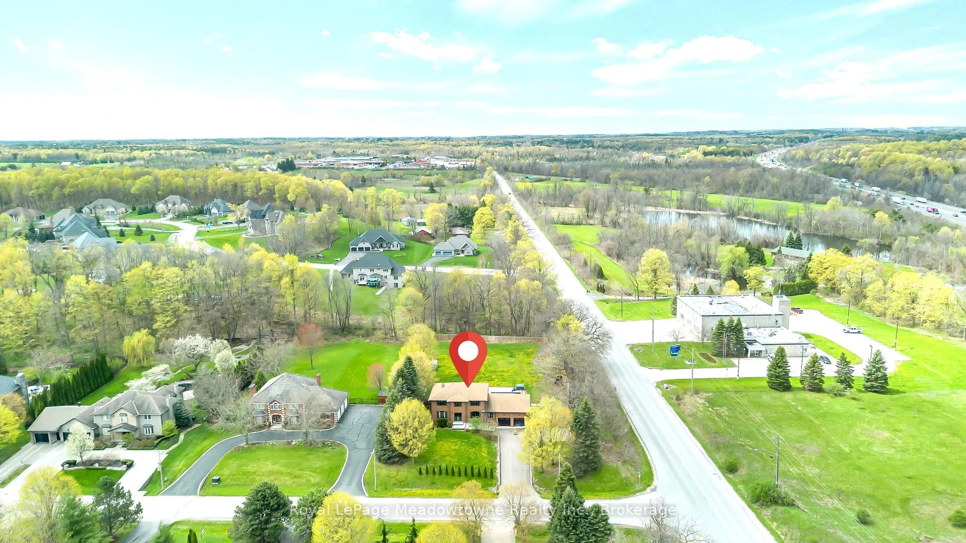Photo 26 of 170 Crawford Crescent, Milton, Campbellville — HOMEH