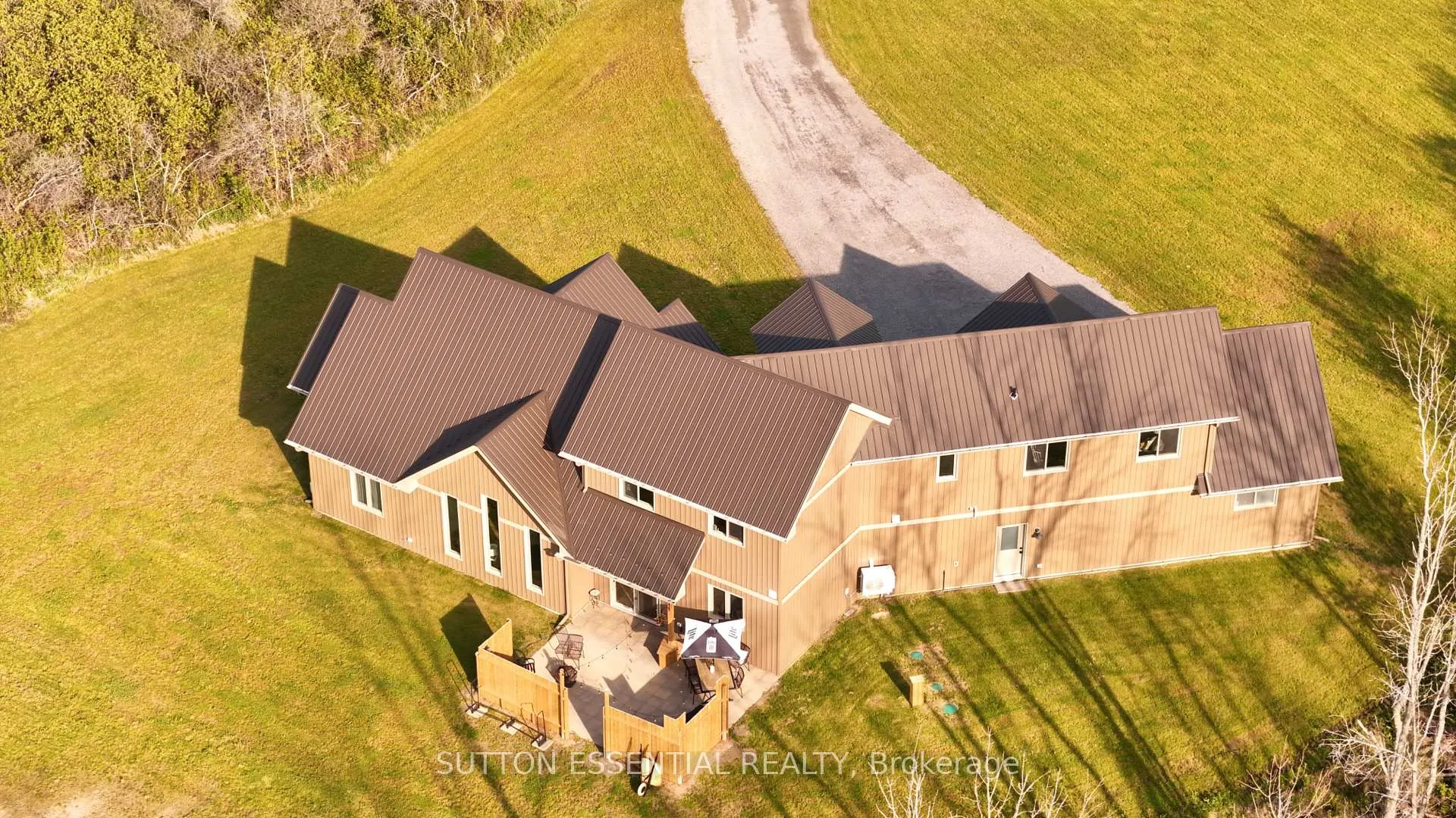 Photo 37 of 2302 2nd Concession Road, Augusta, Augusta Twp — HOMEH