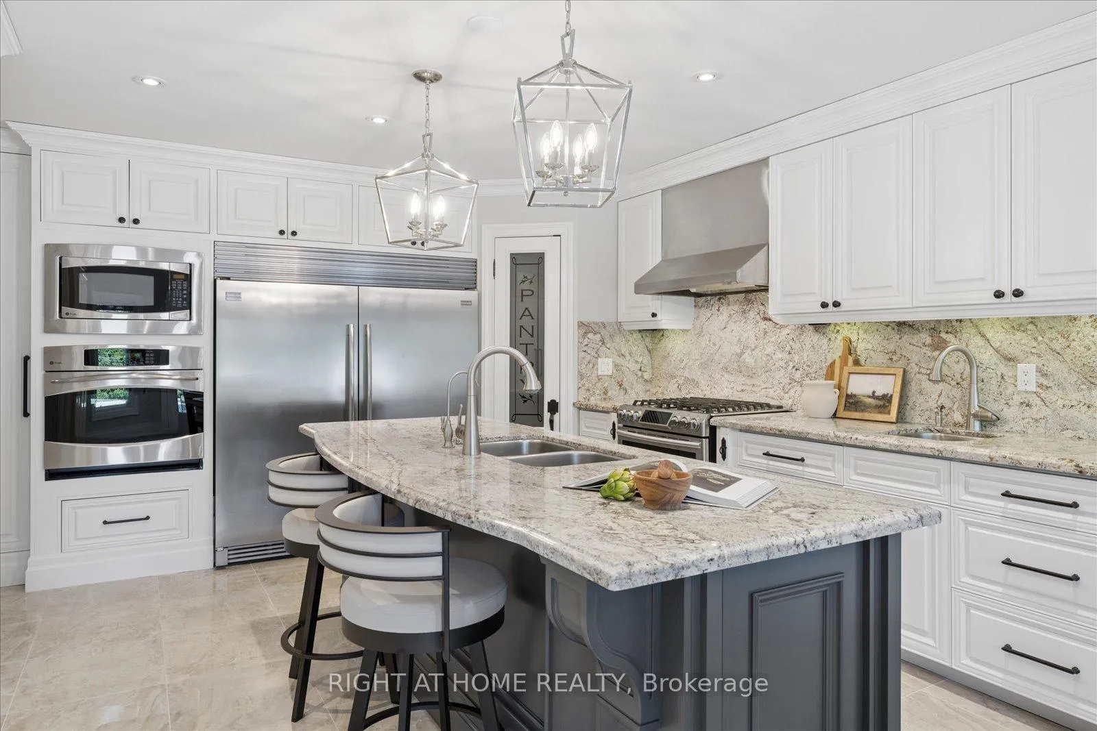 Photo 6 of 137 Treegrove Circle, Aurora, Hills of St Andrew — HOMEH