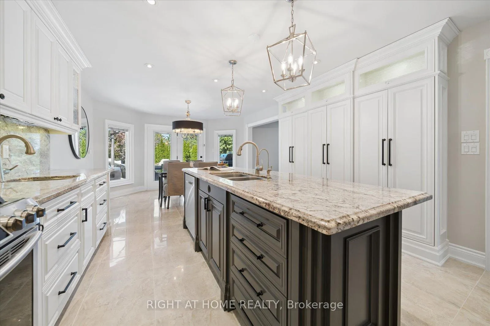 Photo 10 of 137 Treegrove Circle, Aurora, Hills of St Andrew — HOMEH