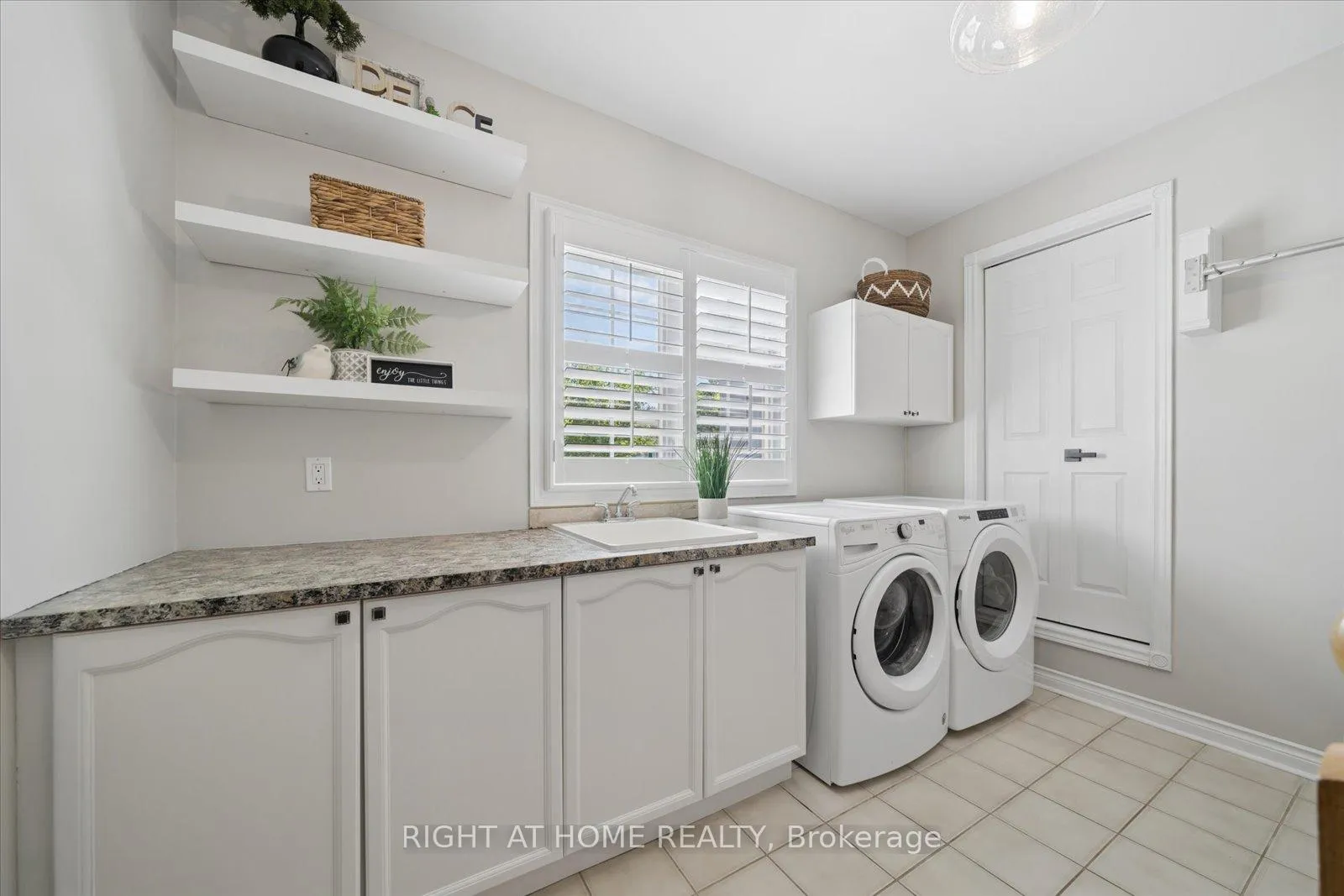 Photo 20 of 137 Treegrove Circle, Aurora, Hills of St Andrew — HOMEH