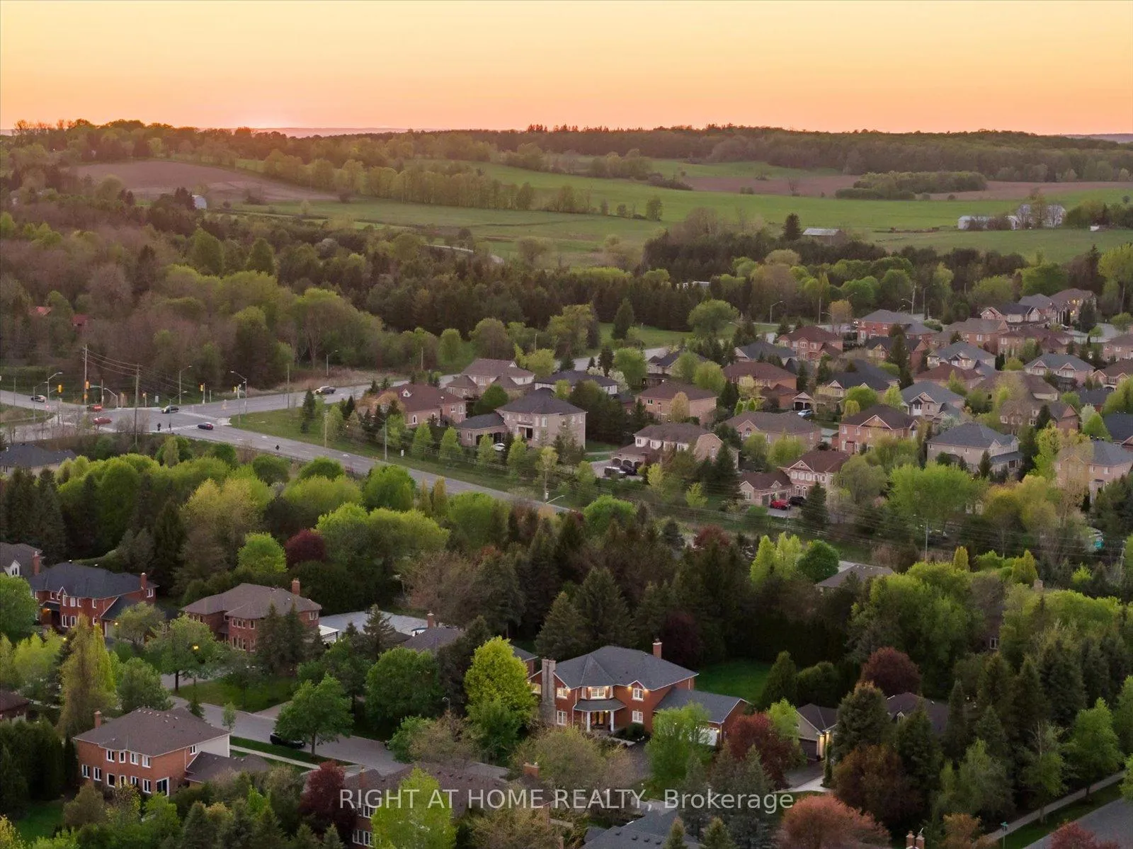Photo 49 of 137 Treegrove Circle, Aurora, Hills of St Andrew — HOMEH