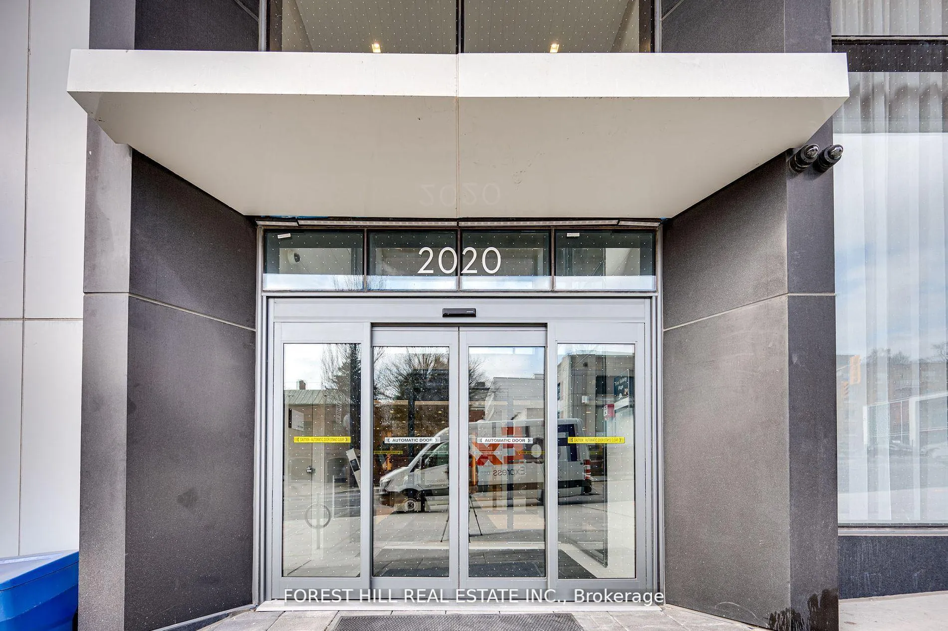 Photo 1 of Unit 918, 2020 Bathurst Street, Toronto, Humewood-Cedarvale — HOMEH