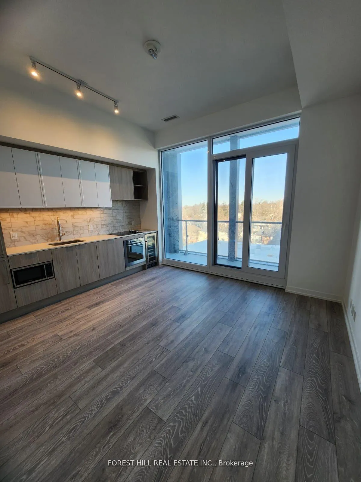 Photo 6 of Unit 918, 2020 Bathurst Street, Toronto, Humewood-Cedarvale — HOMEH