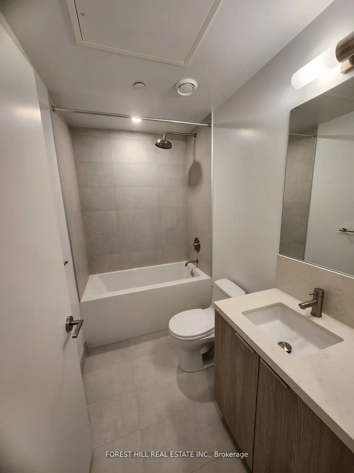 Photo 8 of Unit 918, 2020 Bathurst Street, Toronto, Humewood-Cedarvale — HOMEH