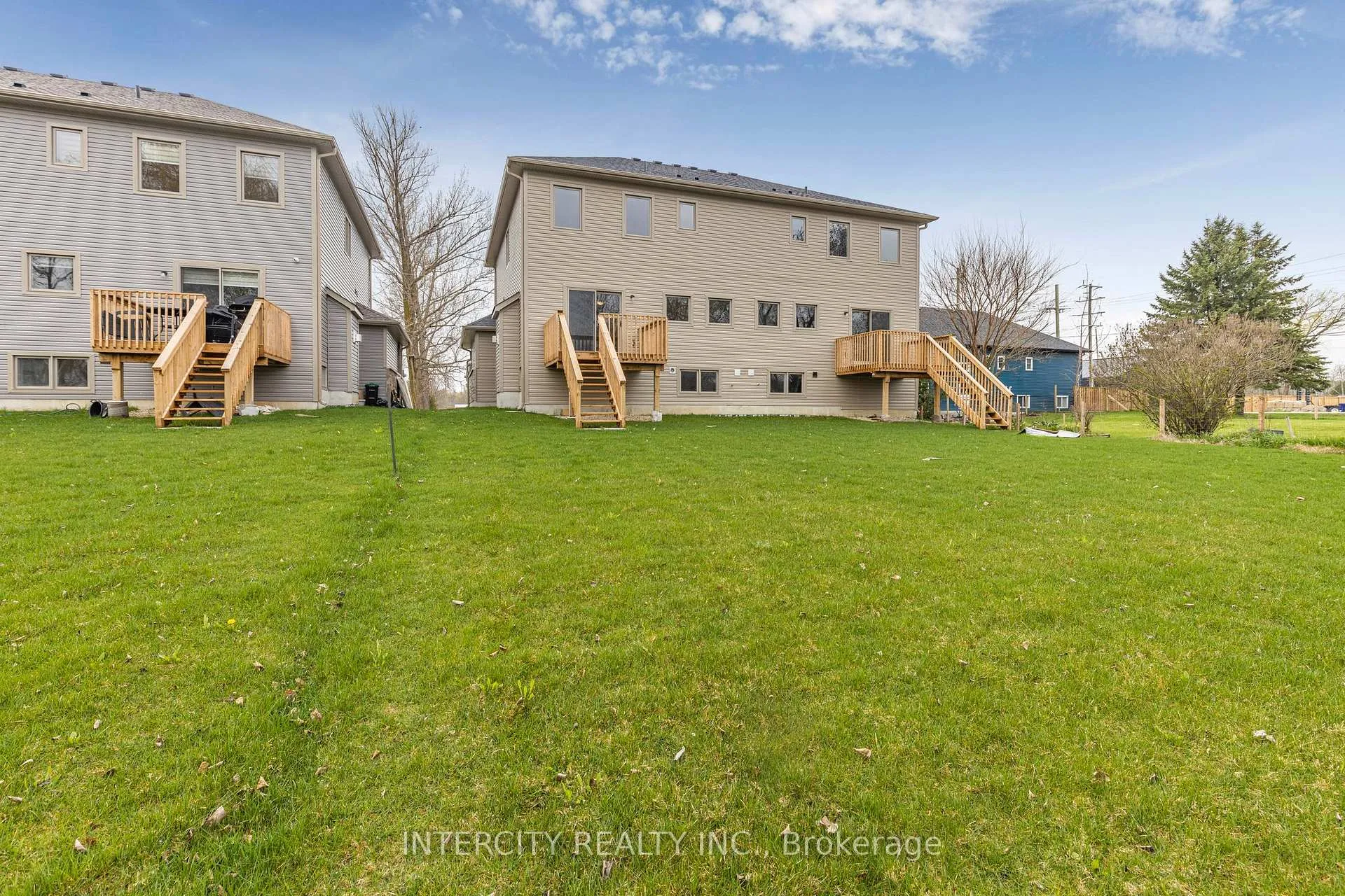 Photo 32 of 345 Quebec Street, Clearview, Stayner — HOMEH