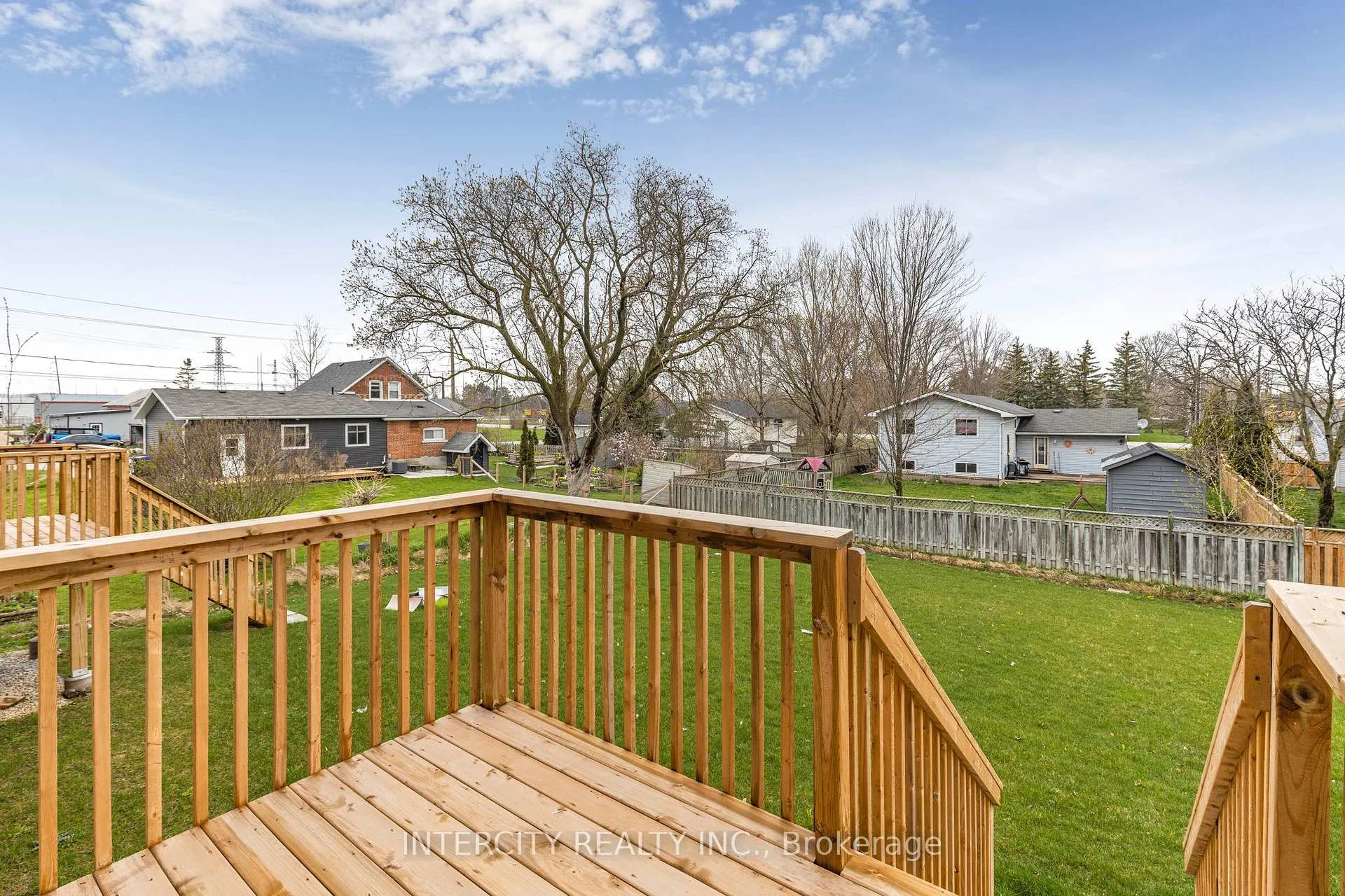 Photo 36 of 345 Quebec Street, Clearview, Stayner — HOMEH