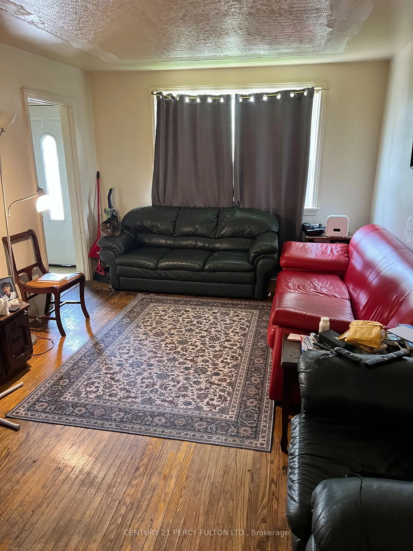 Photo 2 of 144 Park Street, Scarborough, Birchcliffe-Cliffside — HOMEH