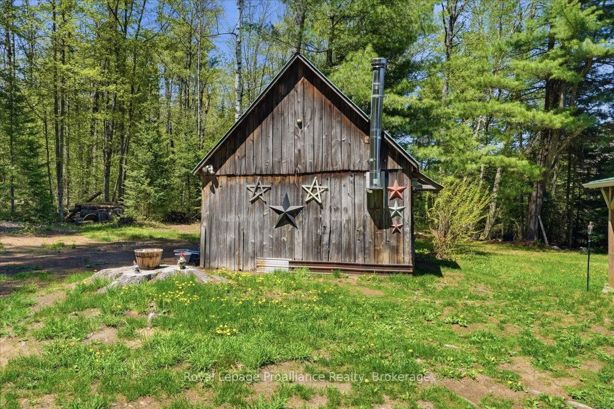 Photo 21 of 18128 Highway 41, Addington Highlands — HOMEH