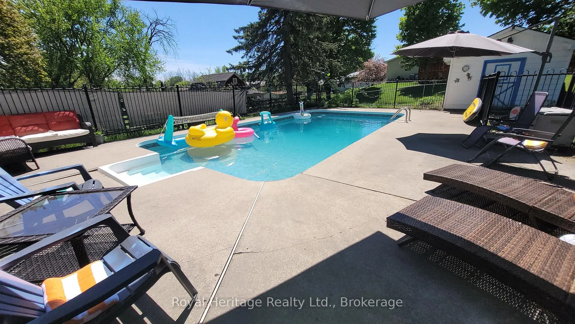 Photo 7 of 115 Chatterton Valley Crescent, Quinte West, Sidney Ward — HOMEH