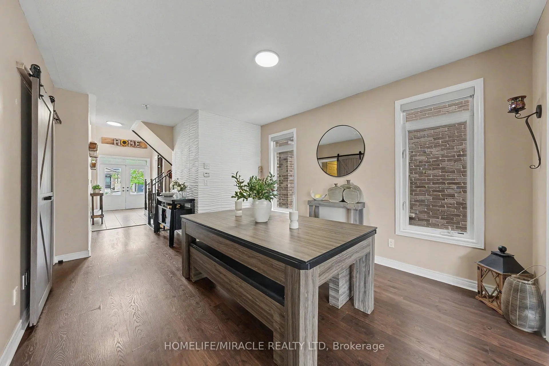 Photo 6 of 14 Willoughby Way, New Tecumseth, Alliston — HOMEH