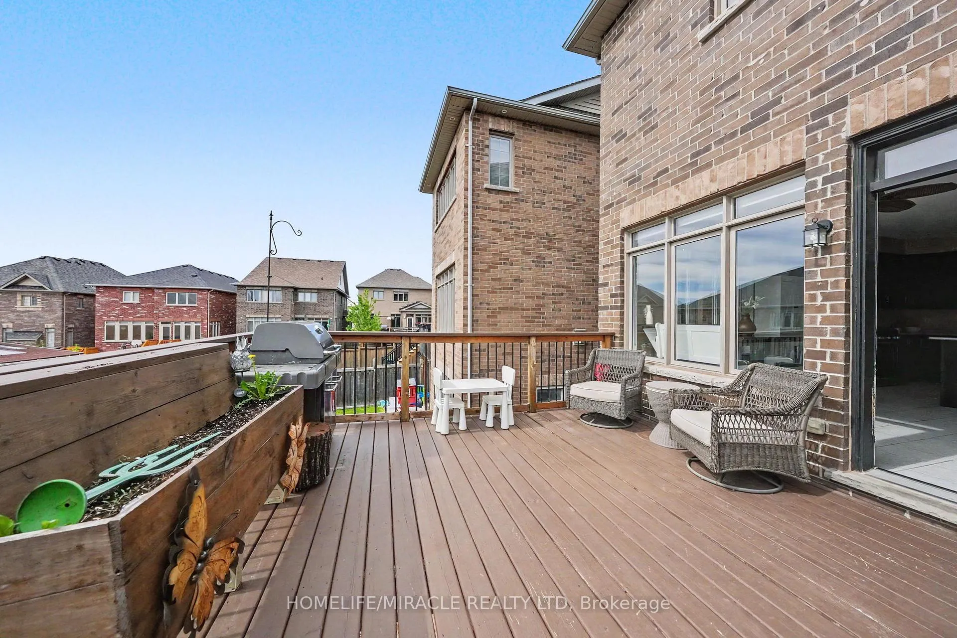 Photo 20 of 14 Willoughby Way, New Tecumseth, Alliston — HOMEH