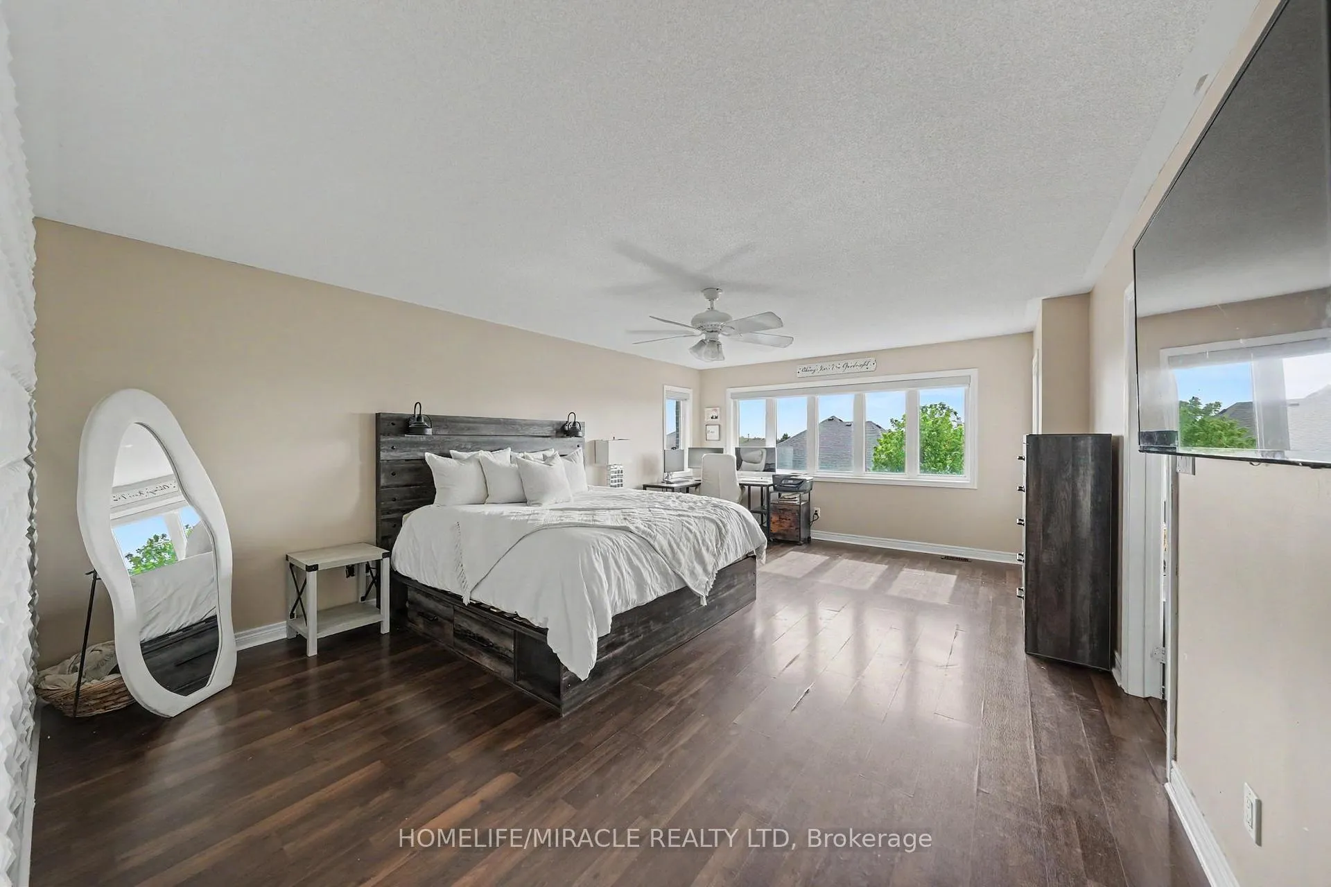 Photo 28 of 14 Willoughby Way, New Tecumseth, Alliston — HOMEH