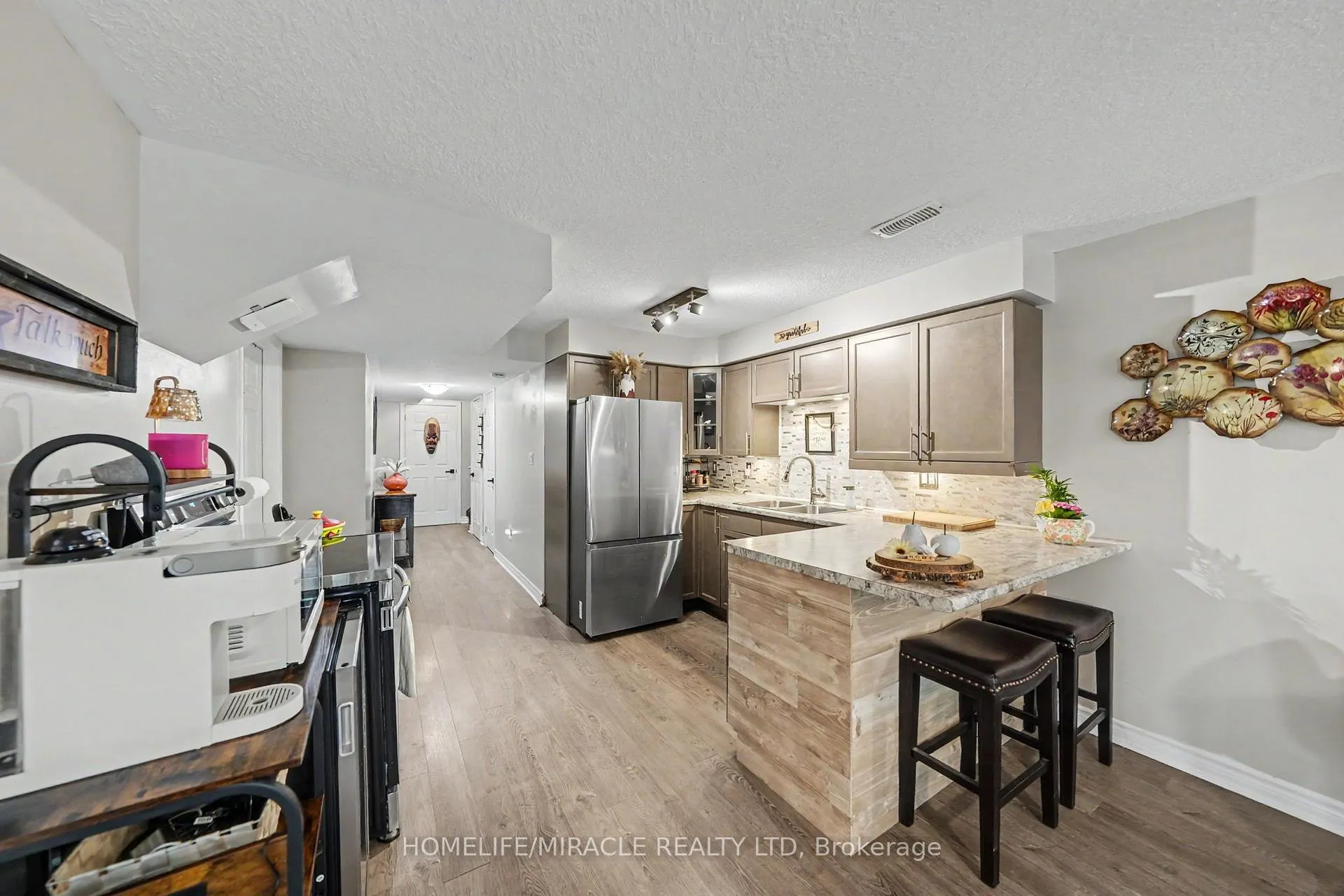 Photo 35 of 14 Willoughby Way, New Tecumseth, Alliston — HOMEH