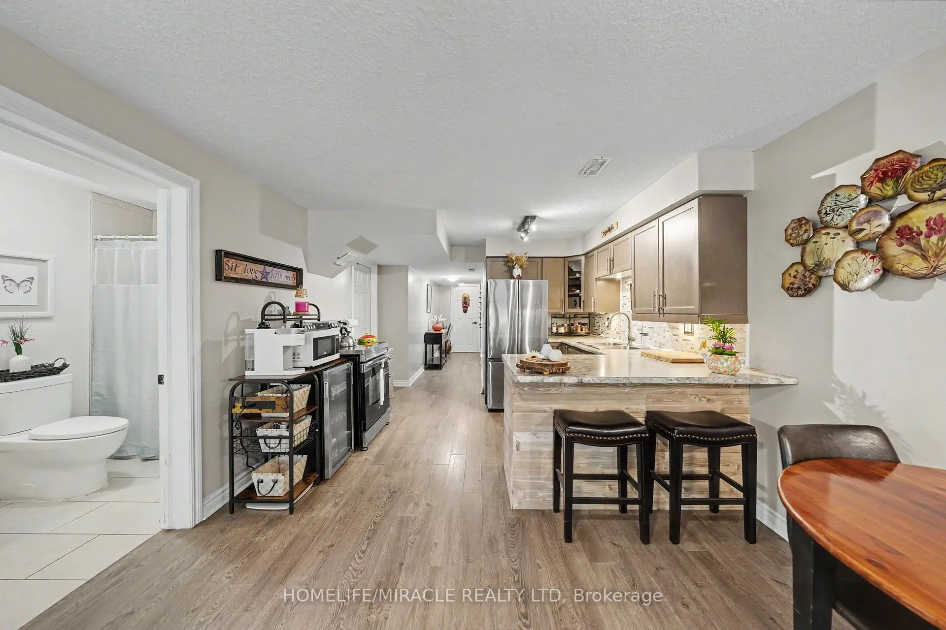 Photo 36 of 14 Willoughby Way, New Tecumseth, Alliston — HOMEH