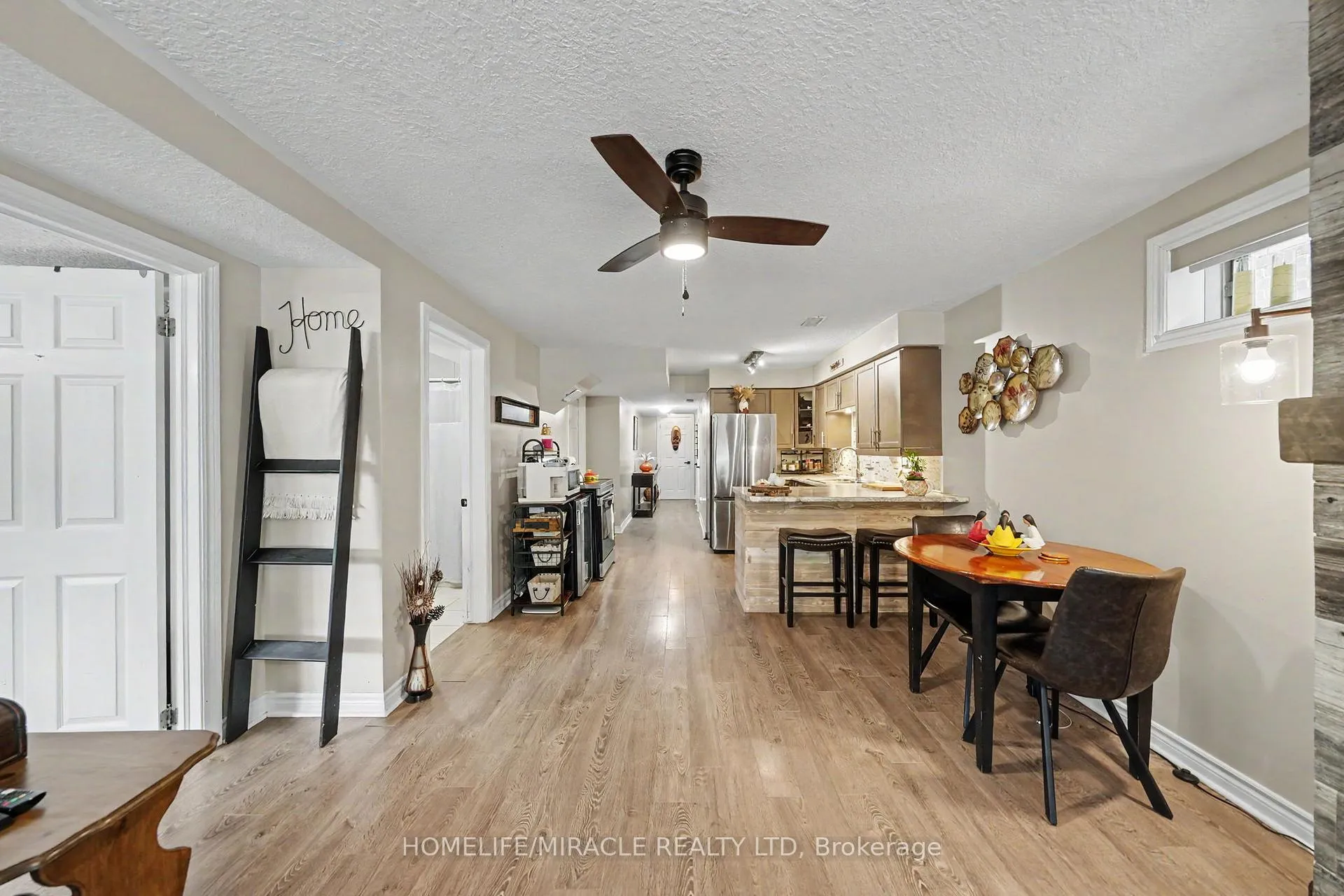 Photo 37 of 14 Willoughby Way, New Tecumseth, Alliston — HOMEH