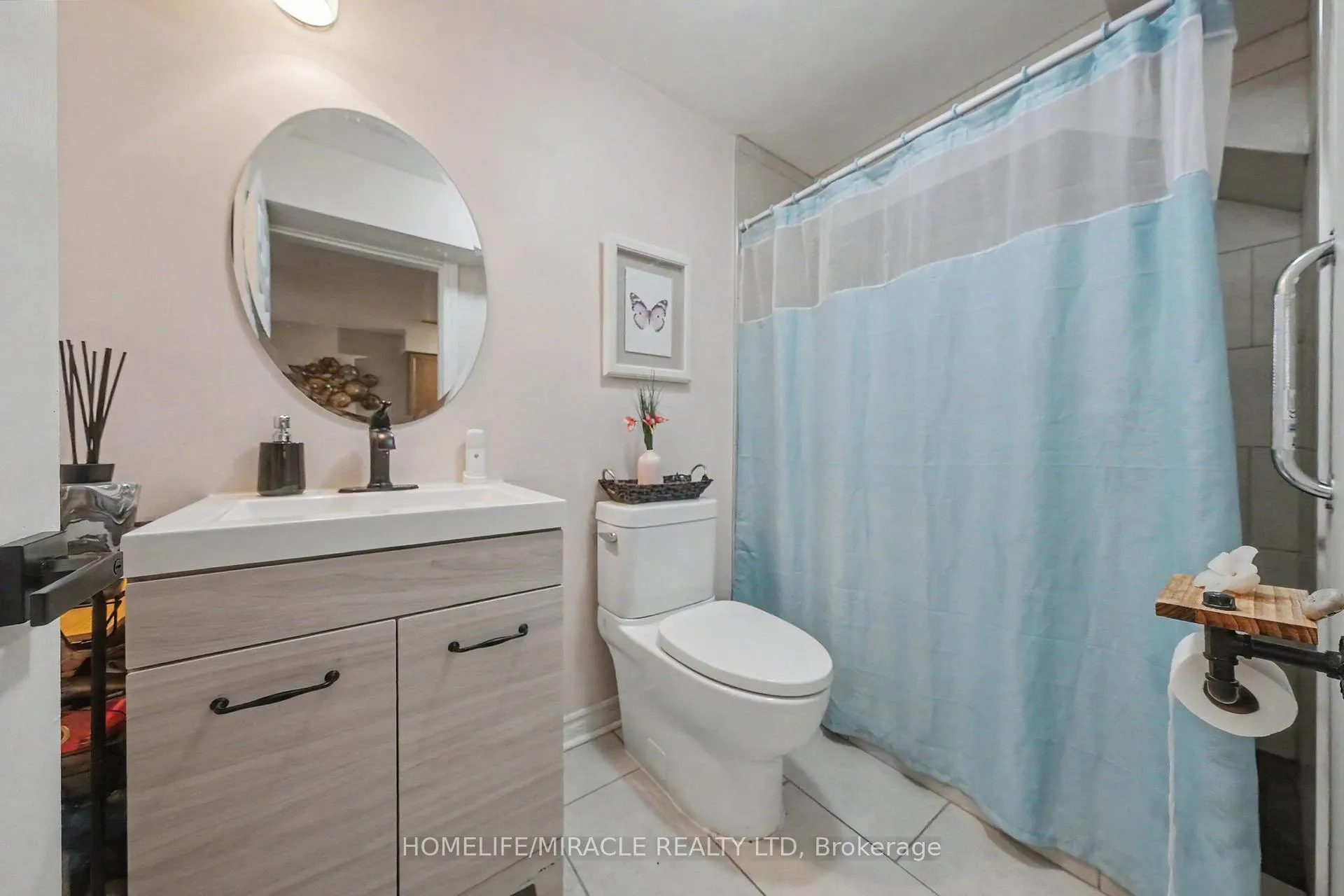 Photo 42 of 14 Willoughby Way, New Tecumseth, Alliston — HOMEH