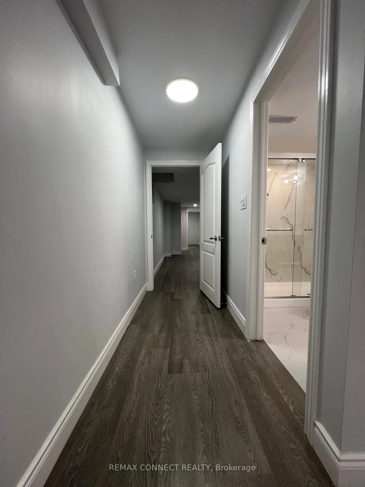 Photo 8 of Unit Bsmt, 8 Evanwood Crescent, Brampton, Credit Valley — HOMEH