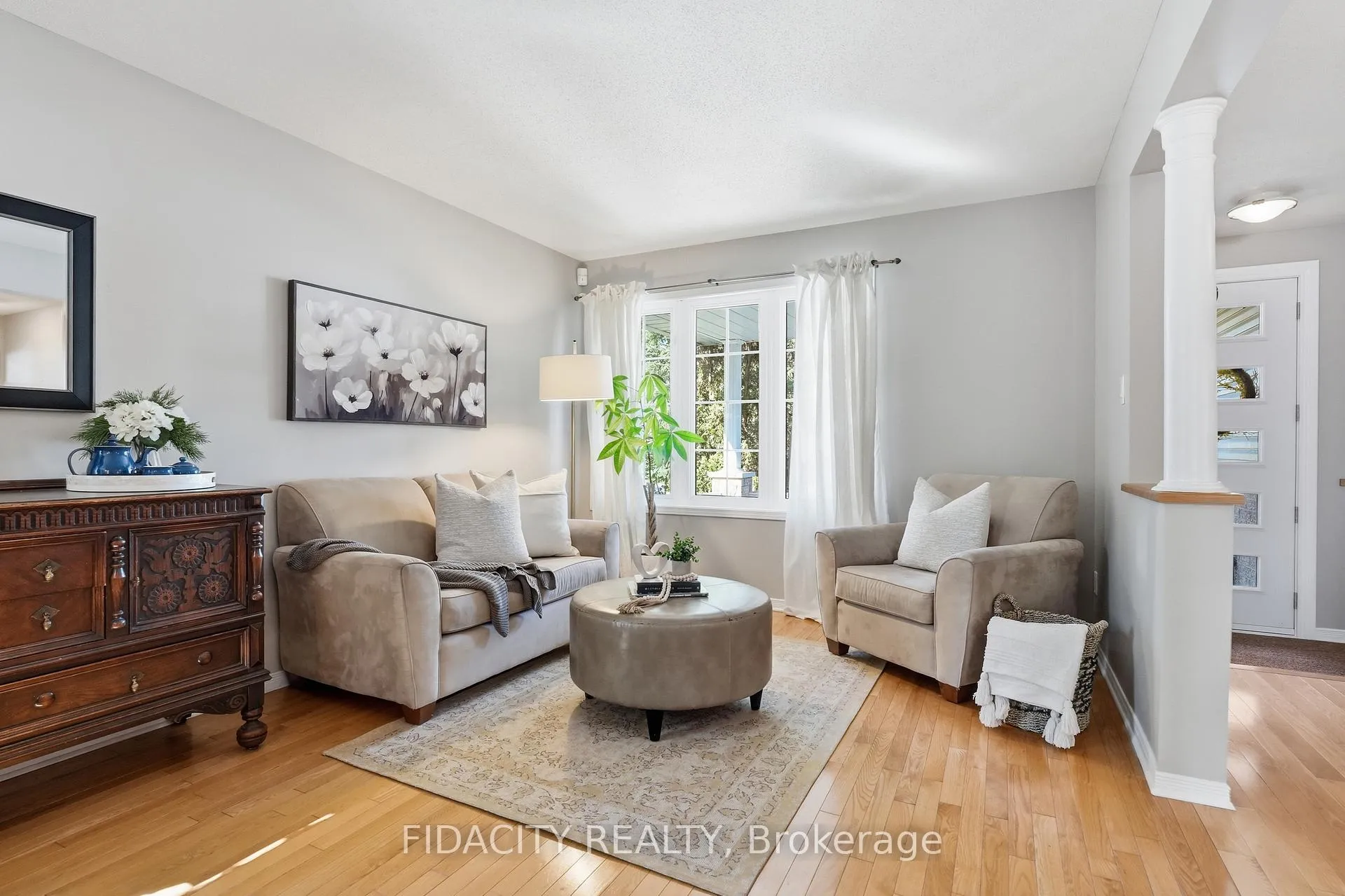 Photo 8 of 24 Sirocco Crescent, Ottawa, Stittsville (North) — HOMEH