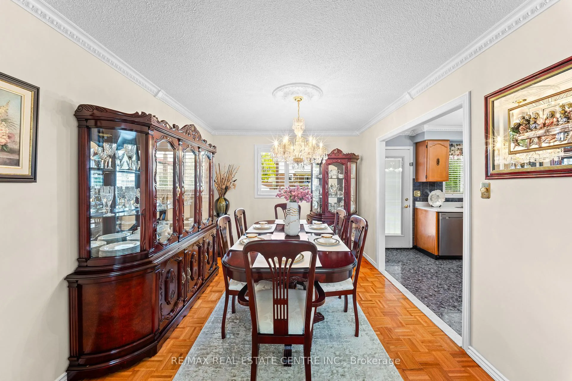 Photo 17 of 24 Linkdale Road, Brampton, Brampton North — HOMEH