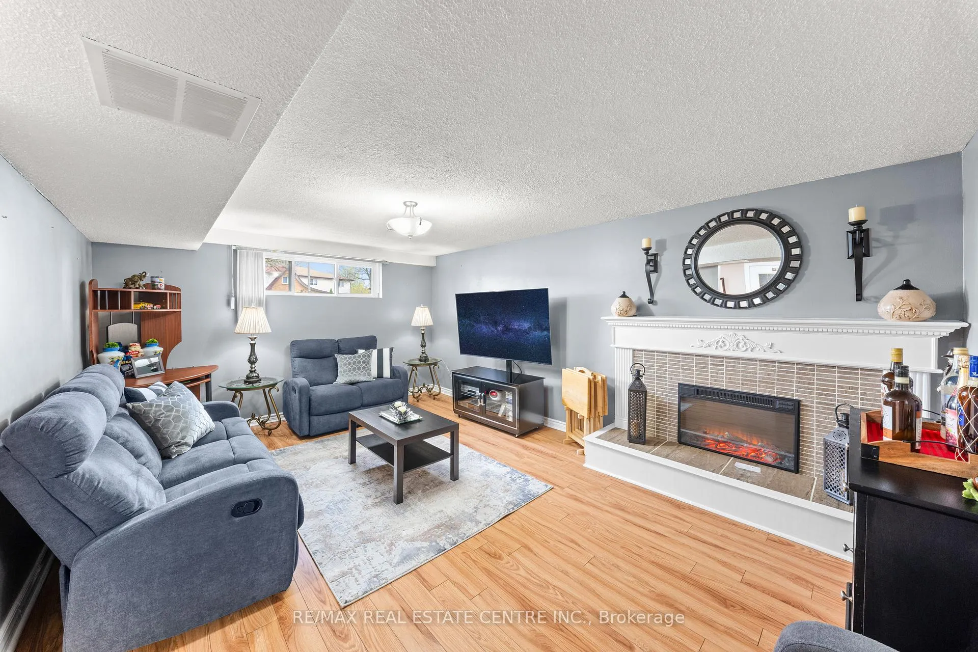Photo 33 of 24 Linkdale Road, Brampton, Brampton North — HOMEH
