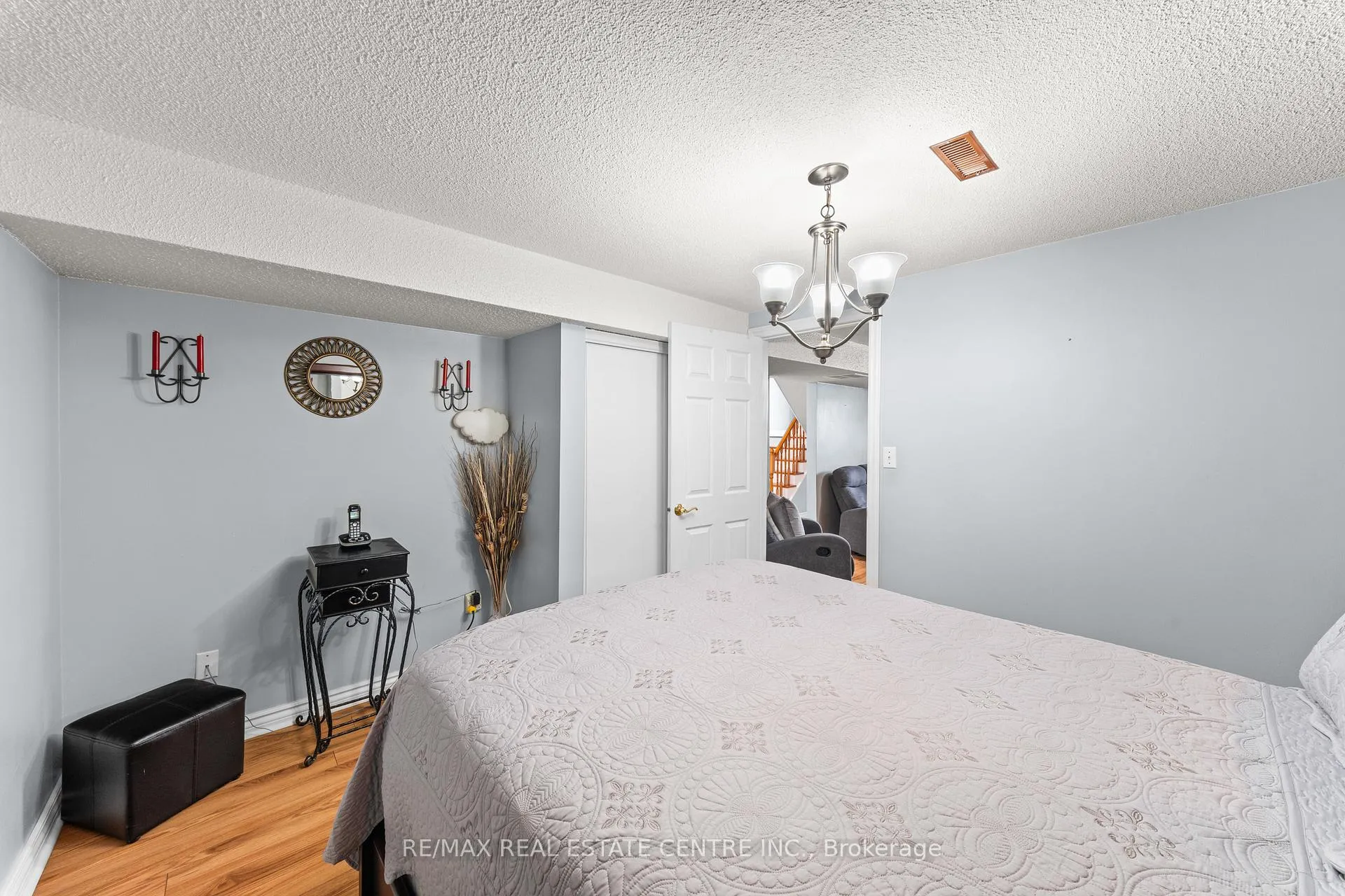 Photo 40 of 24 Linkdale Road, Brampton, Brampton North — HOMEH