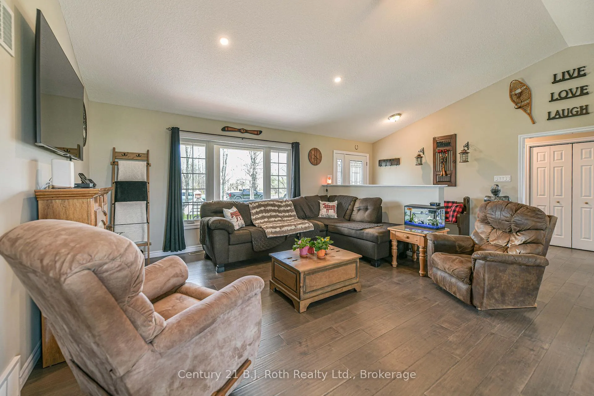 Photo 7 of 3888 Melrose Drive, Ramara, Atherley — HOMEH