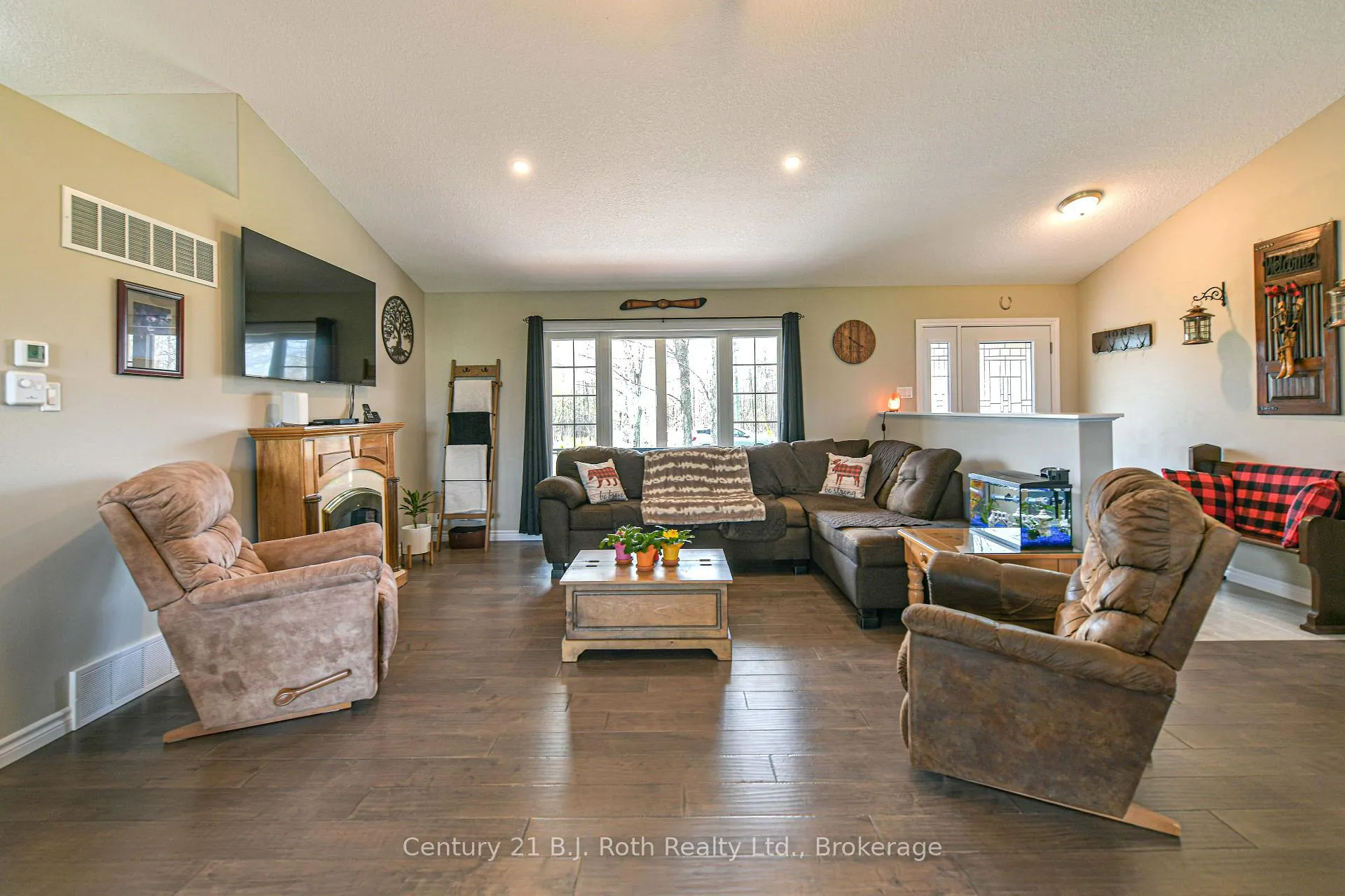 Photo 11 of 3888 Melrose Drive, Ramara, Atherley — HOMEH