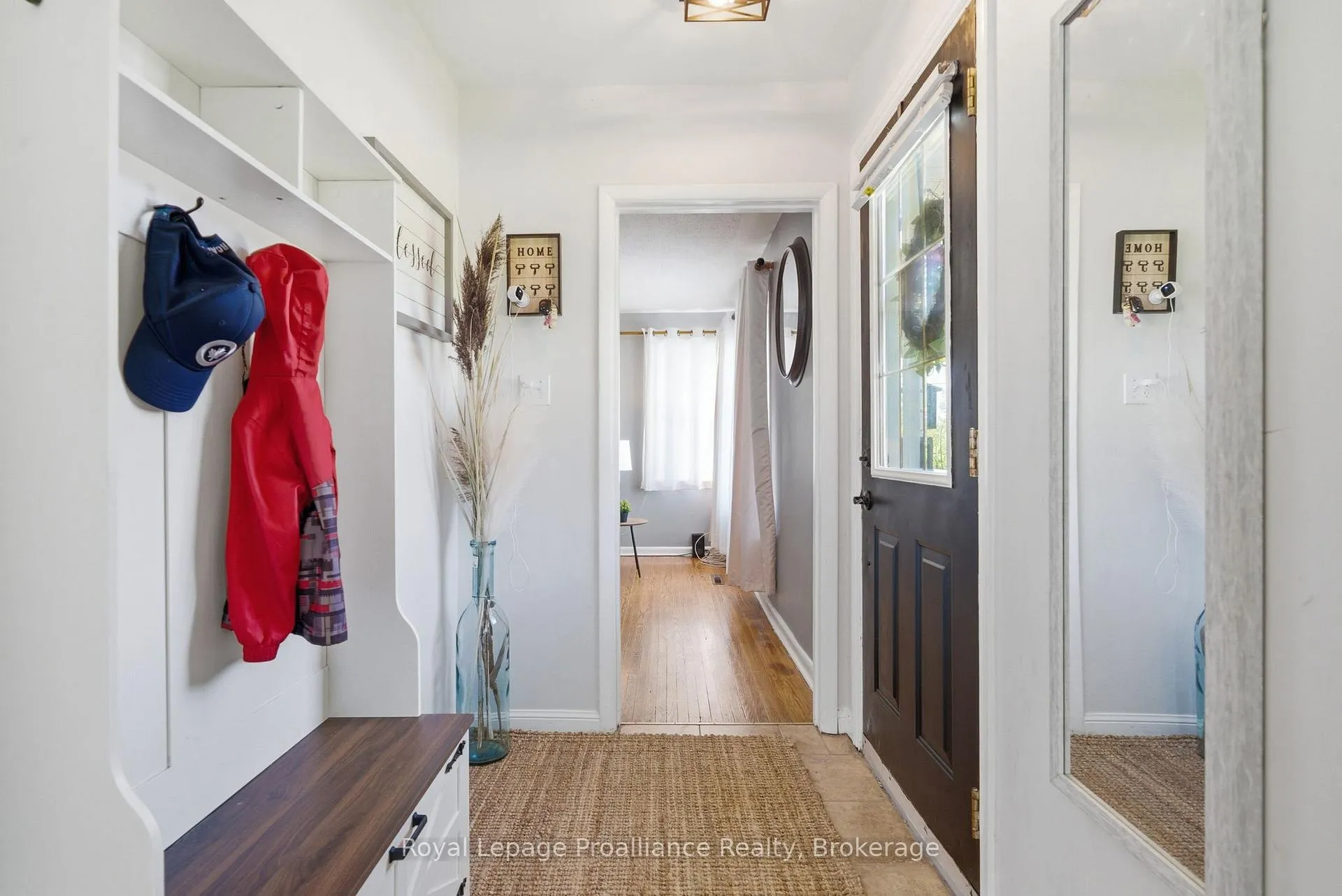 Photo 8 of 19 Coleman Drive, Quinte West, Trenton Ward — HOMEH