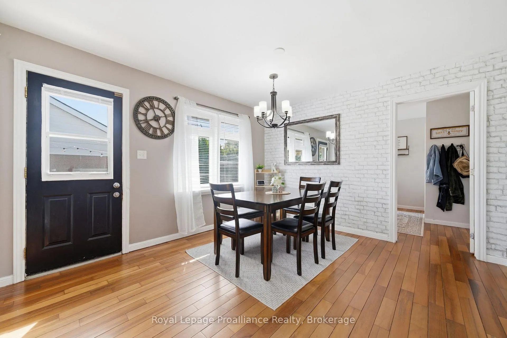 Photo 15 of 19 Coleman Drive, Quinte West, Trenton Ward — HOMEH