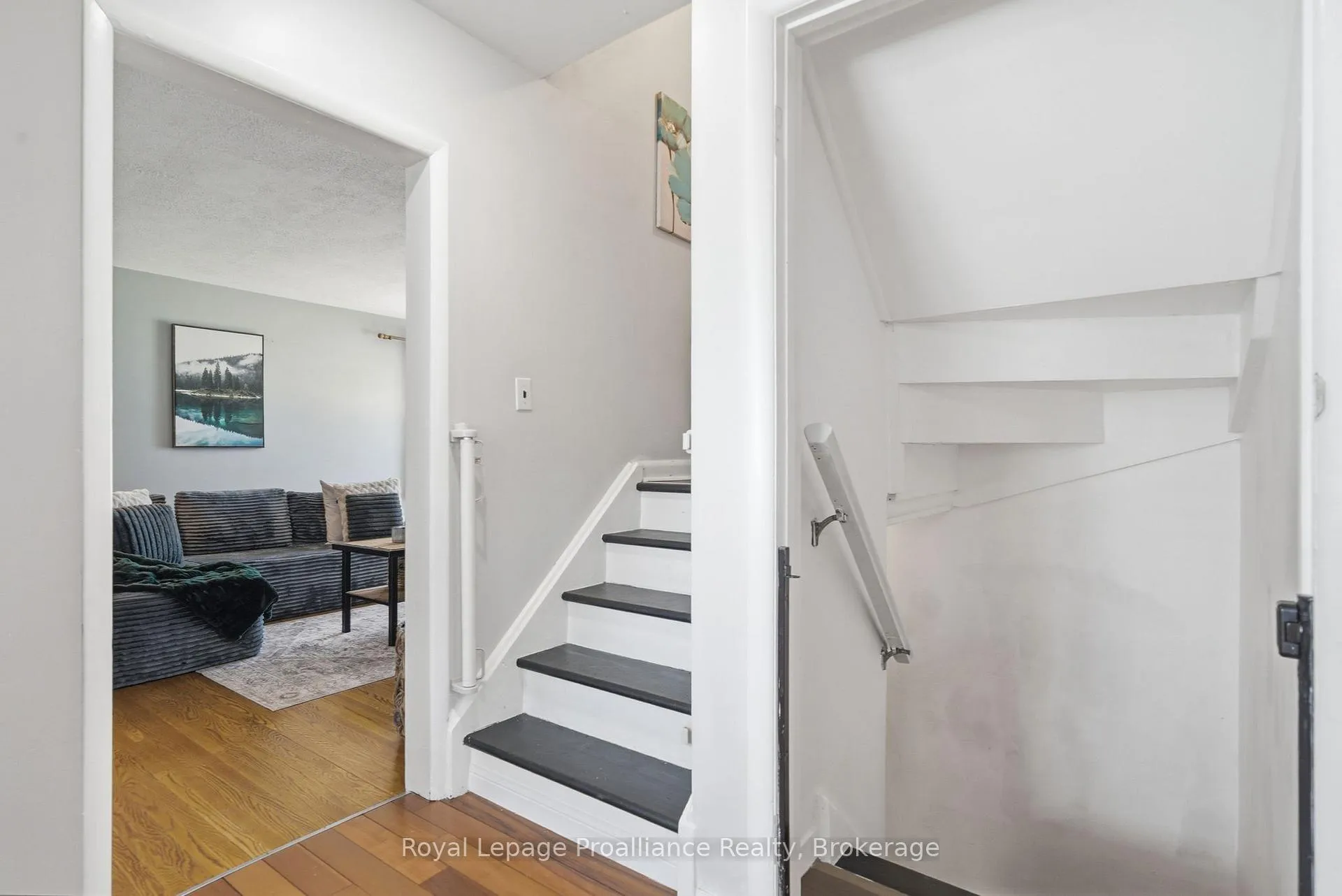 Photo 17 of 19 Coleman Drive, Quinte West, Trenton Ward — HOMEH