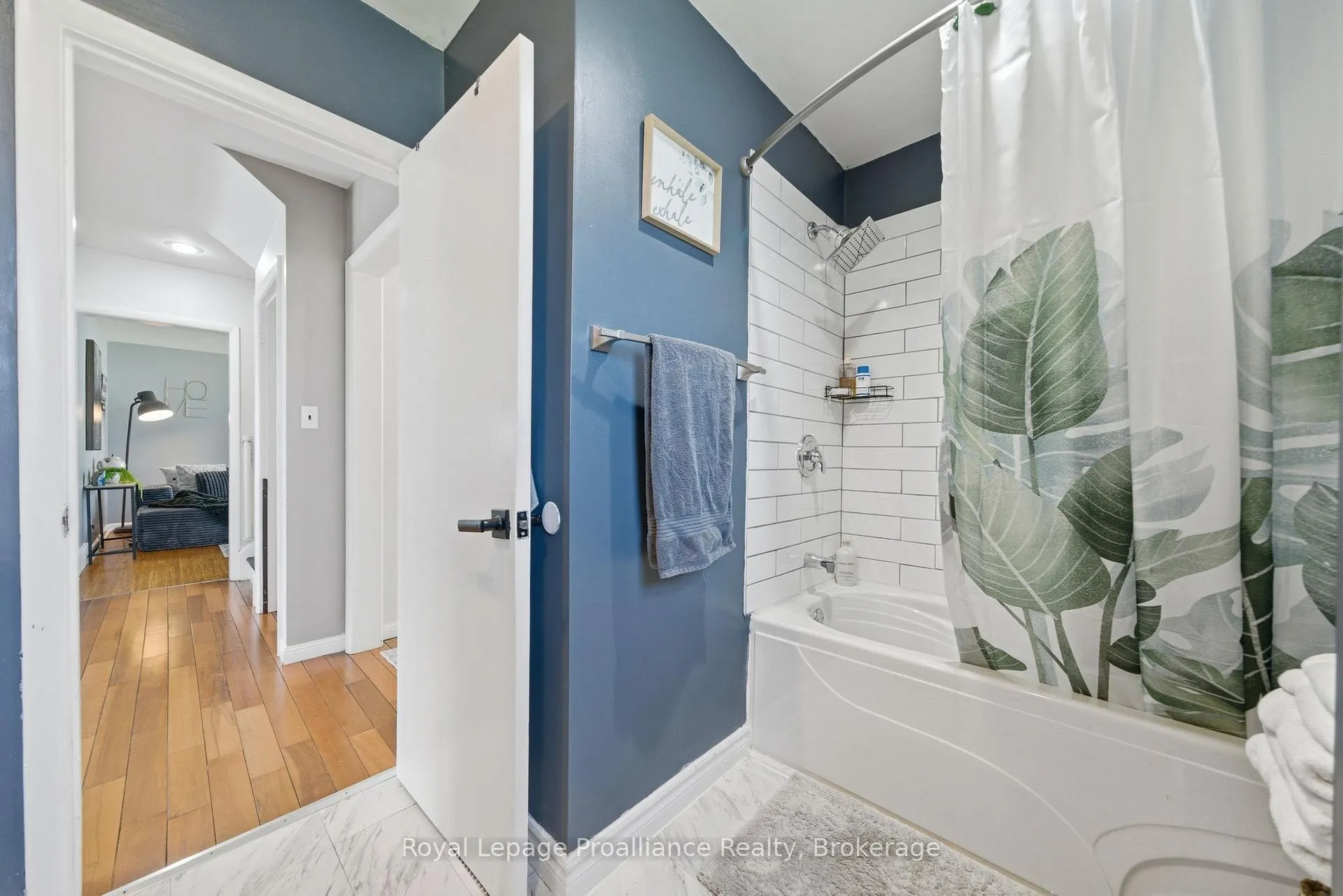Photo 24 of 19 Coleman Drive, Quinte West, Trenton Ward — HOMEH