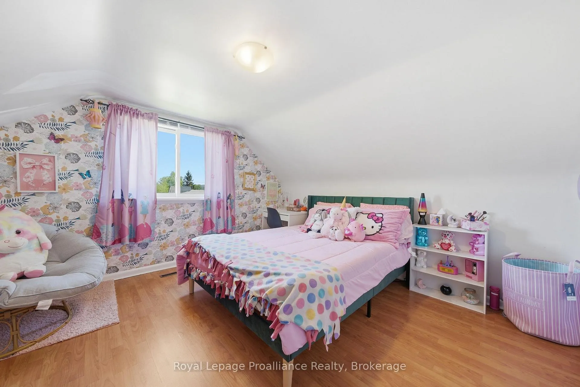 Photo 25 of 19 Coleman Drive, Quinte West, Trenton Ward — HOMEH