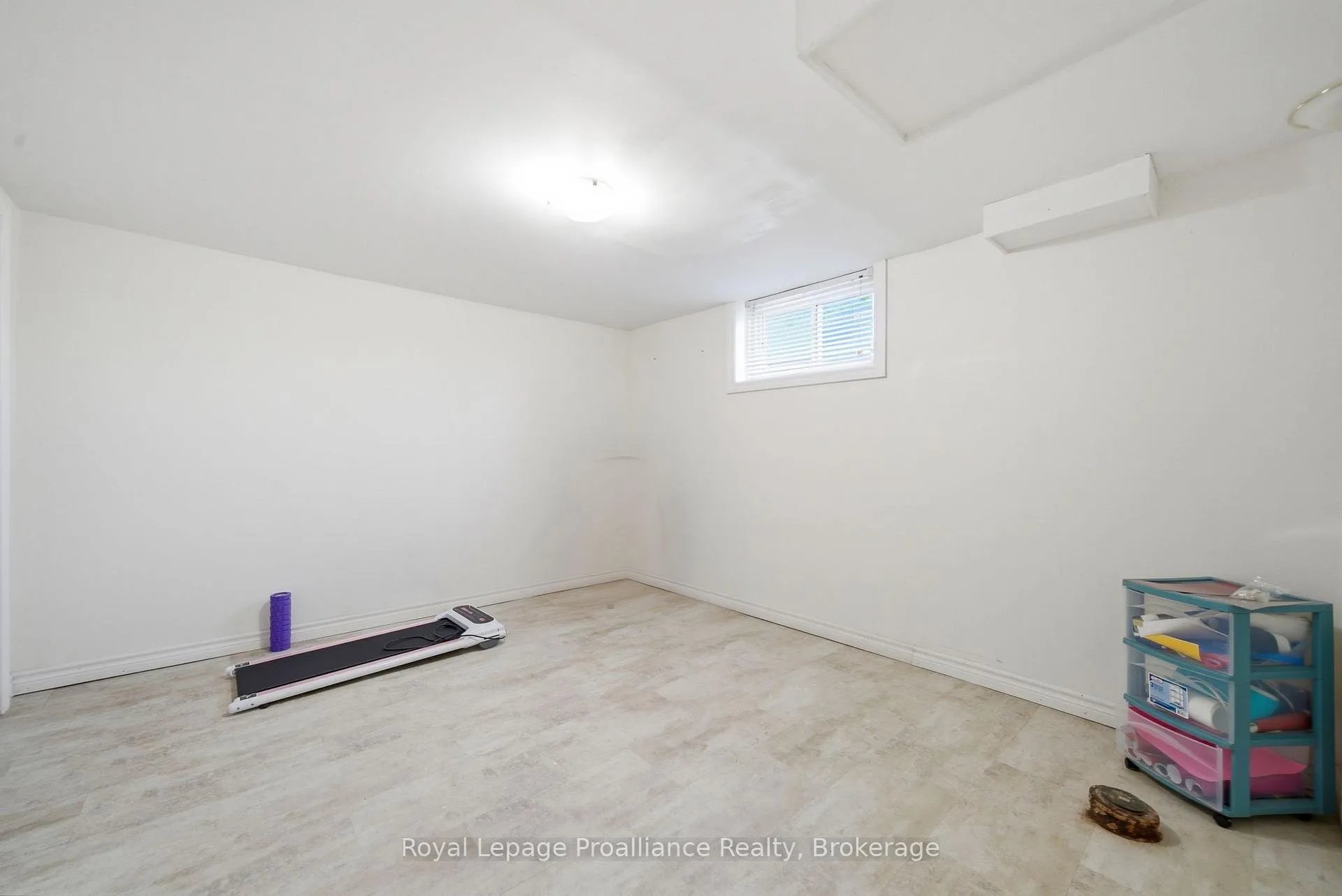 Photo 33 of 19 Coleman Drive, Quinte West, Trenton Ward — HOMEH