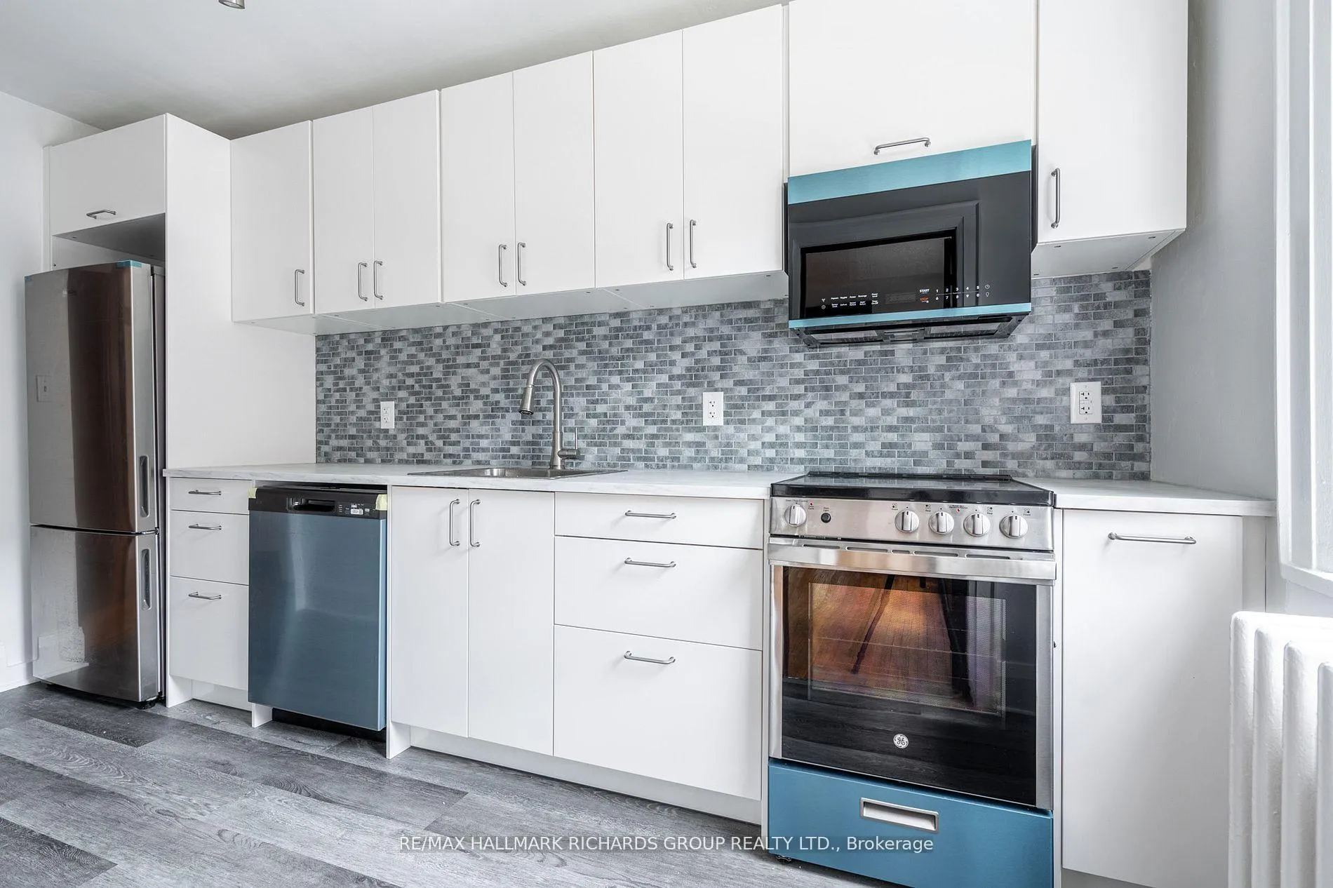 Photo 9 of Unit 1, 15 Courcelette Road, Scarborough, Birchcliffe-Cliffside — HOMEH