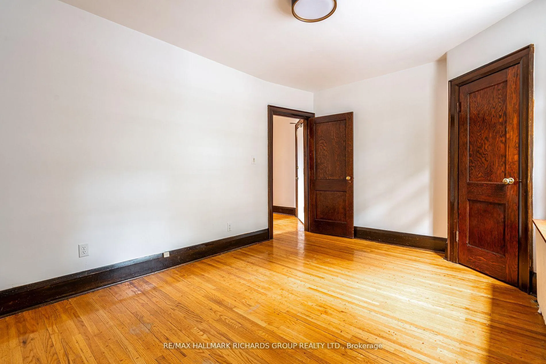 Photo 11 of Unit 1, 15 Courcelette Road, Scarborough, Birchcliffe-Cliffside — HOMEH