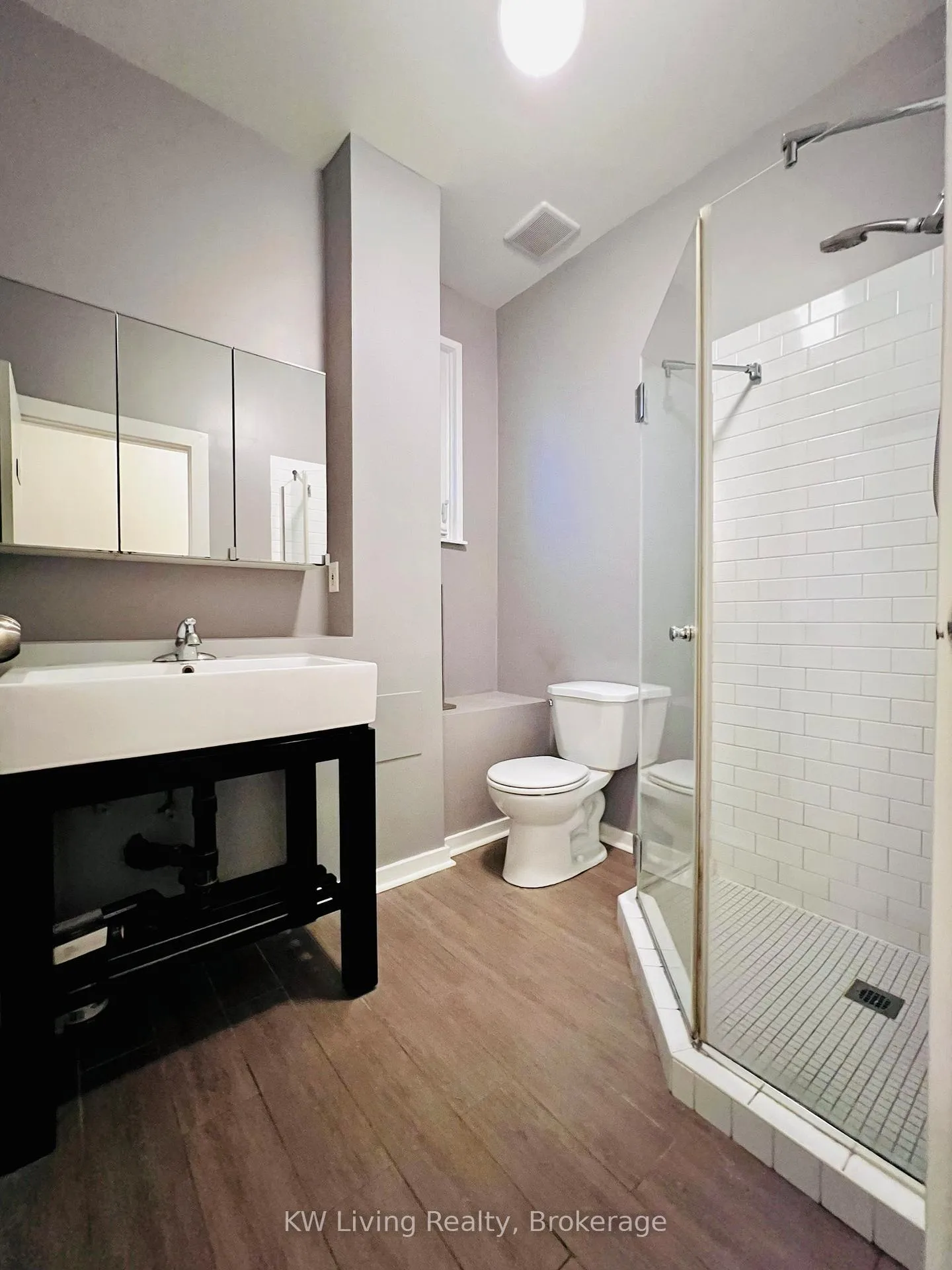 Photo 9 of Unit Main, 415 Manning Avenue, Toronto, Palmerston-Little Italy — HOMEH