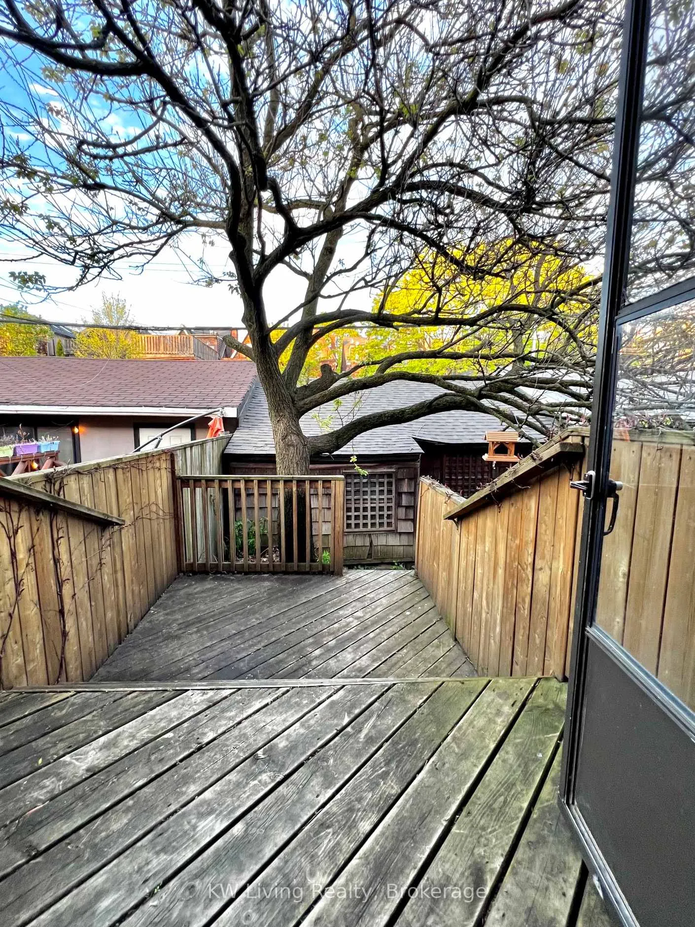 Photo 16 of Unit Main, 415 Manning Avenue, Toronto, Palmerston-Little Italy — HOMEH