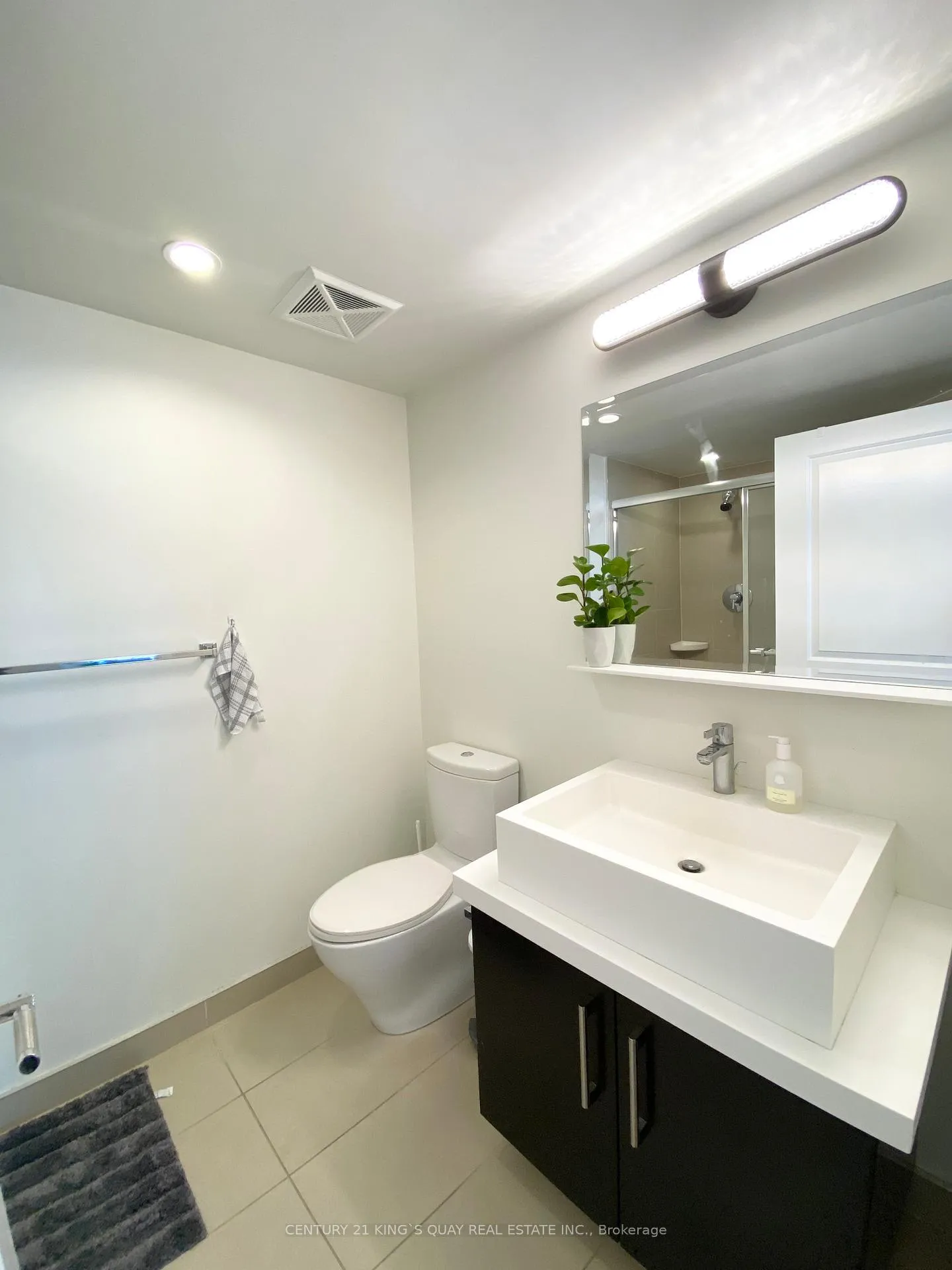 Photo 14 of Unit 3704, 1080 Bay Street, Toronto, Bay Street Corridor — HOMEH