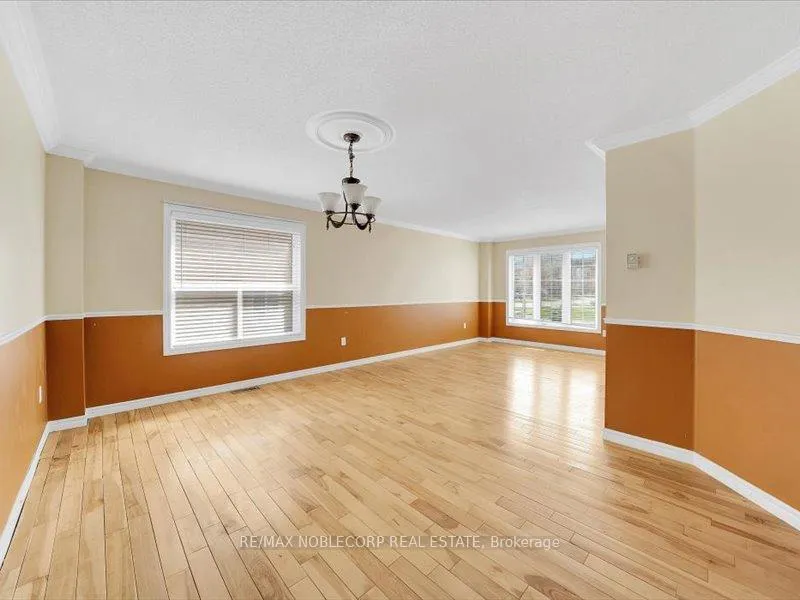 Photo 16 of 66 Stoneybrook Crescent, Barrie, Ardagh — HOMEH