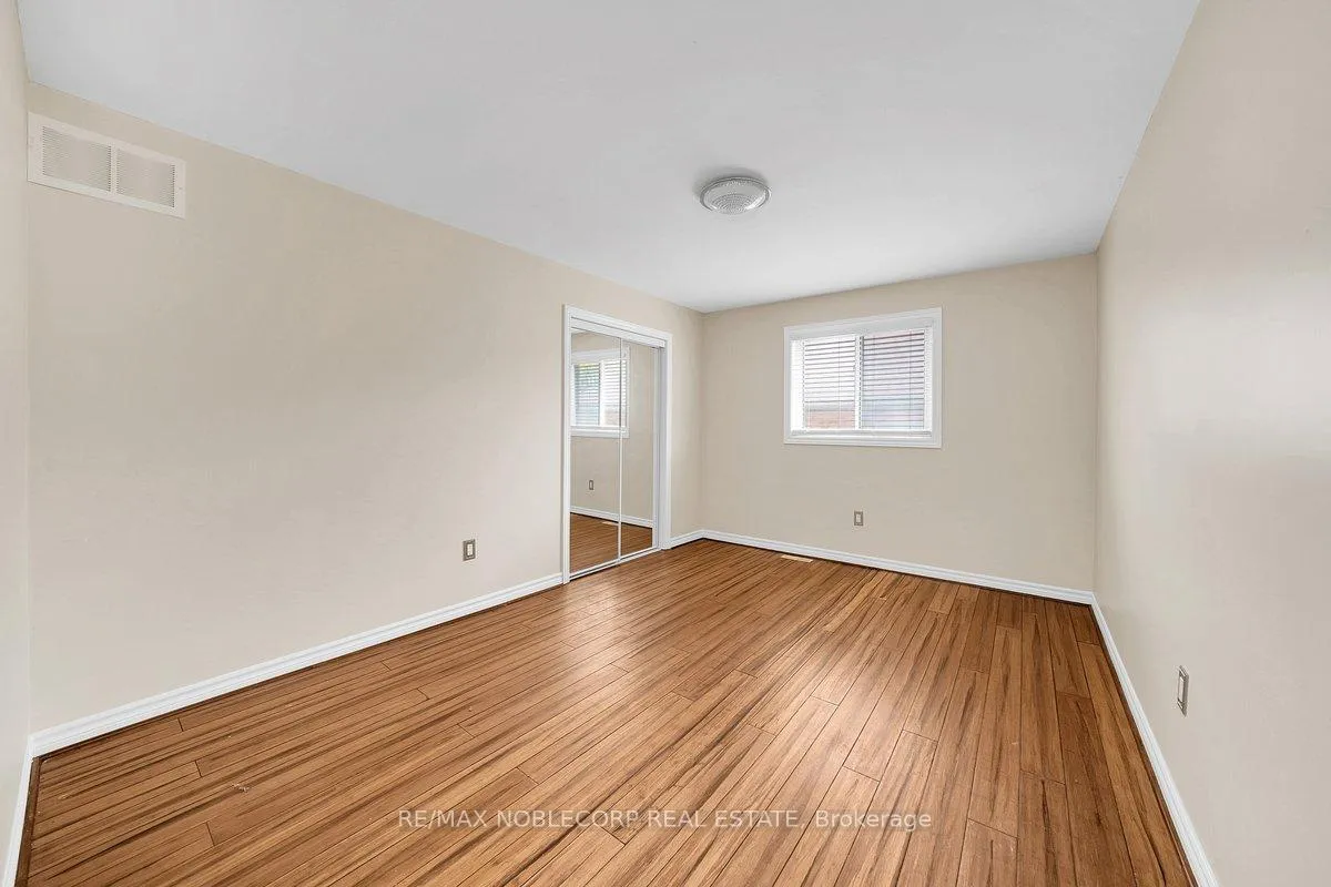 Photo 28 of 66 Stoneybrook Crescent, Barrie, Ardagh — HOMEH