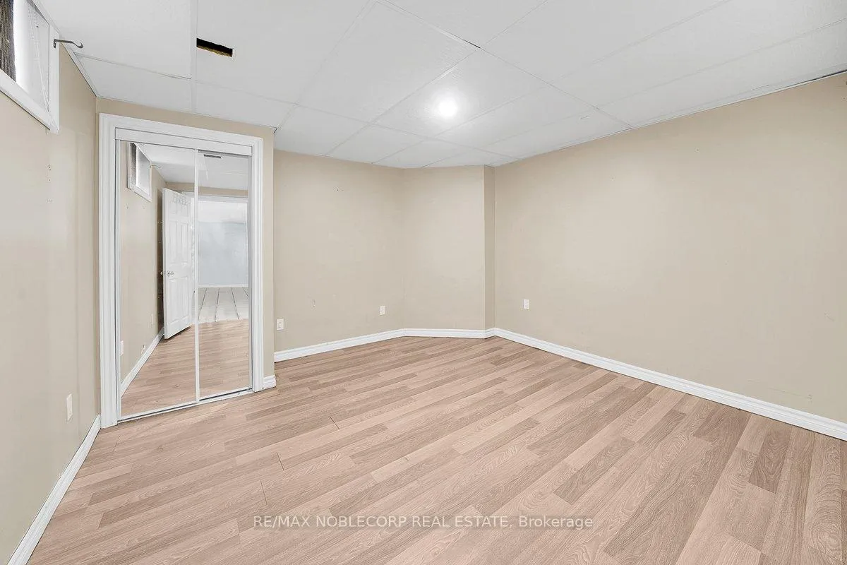Photo 36 of 66 Stoneybrook Crescent, Barrie, Ardagh — HOMEH